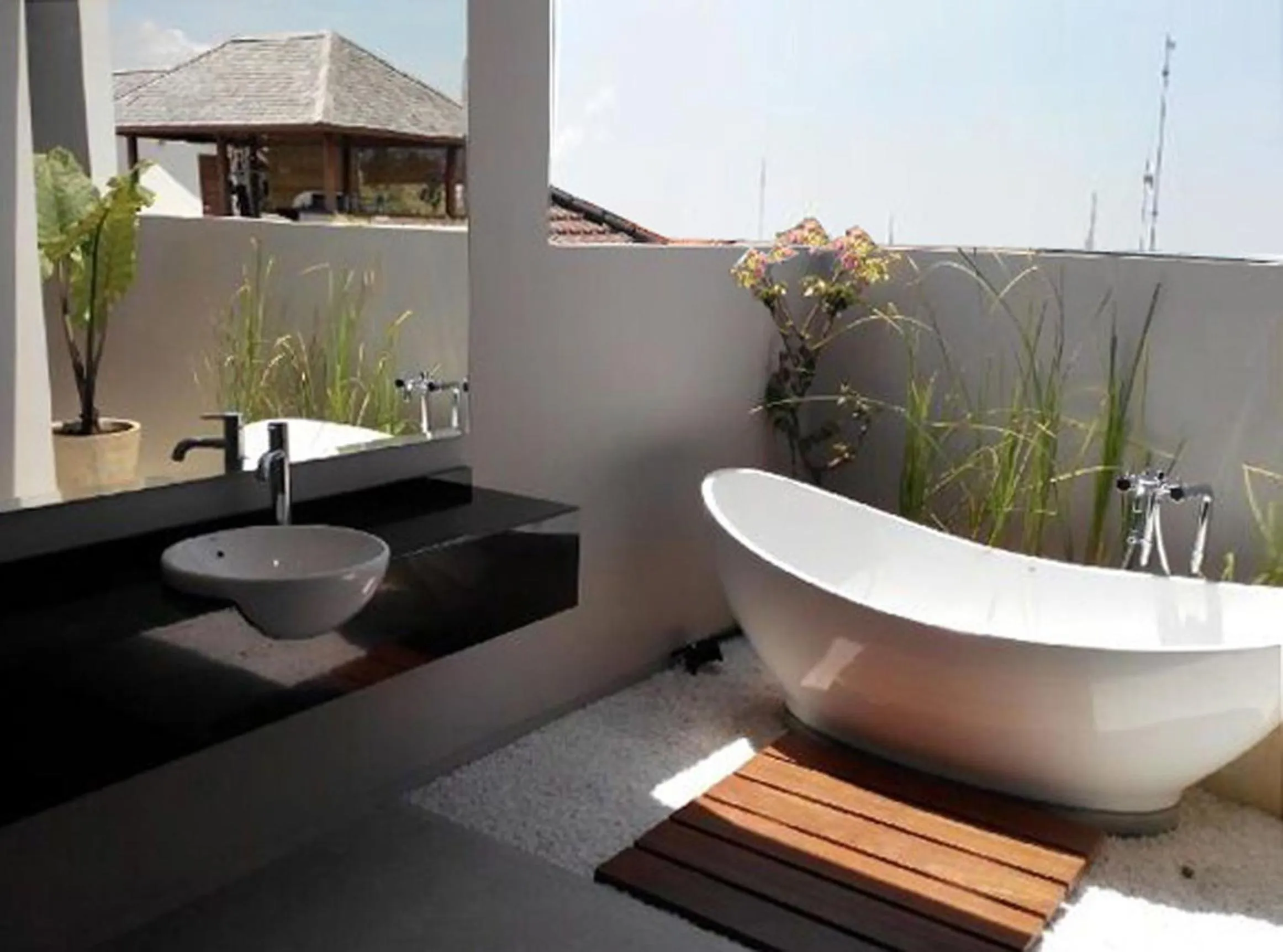 Scala Bed and Beyond