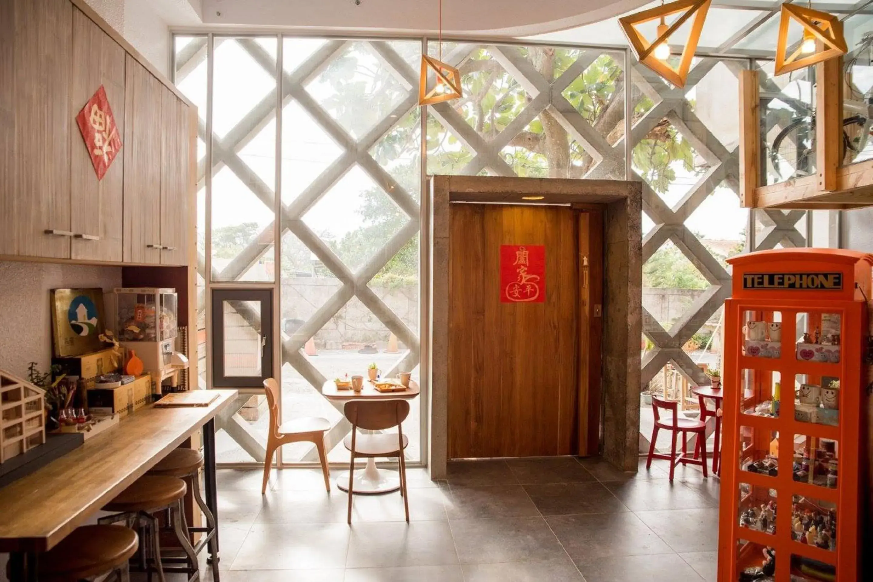 Living room in 墾丁橘月Orange Moon Inn Living room in 墾丁橘月Orange Moon Inn