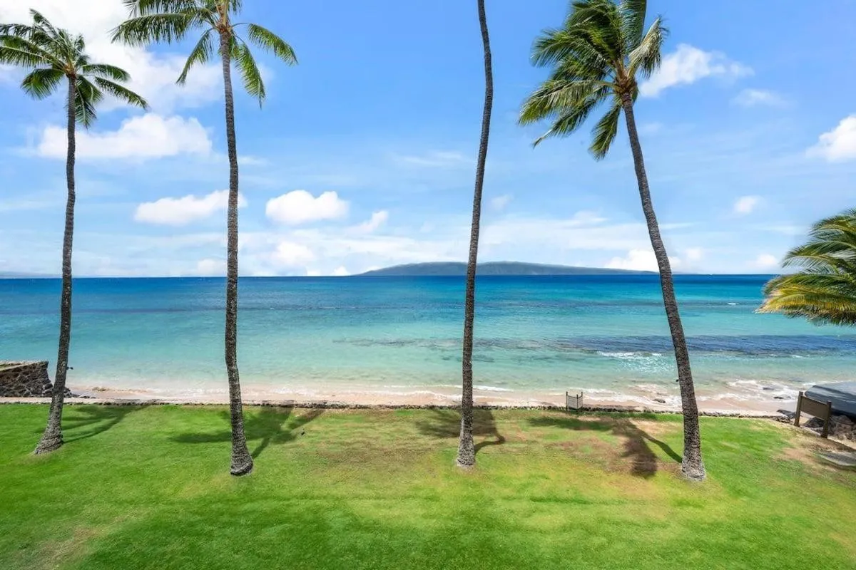Papakea A306 · Papakea A306 Remodel Oceanfront Studio Getaway