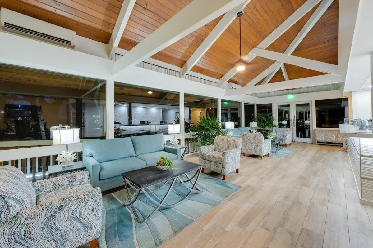 Papakea A306 · Papakea A306 Remodel Oceanfront Studio Getaway