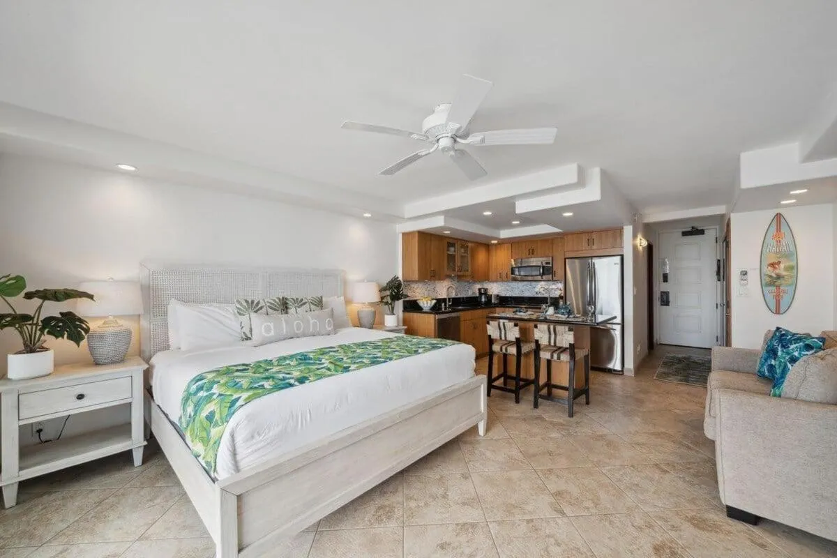 Bed in Papakea A306 · Papakea A306 Remodel Oceanfront Studio Getaway