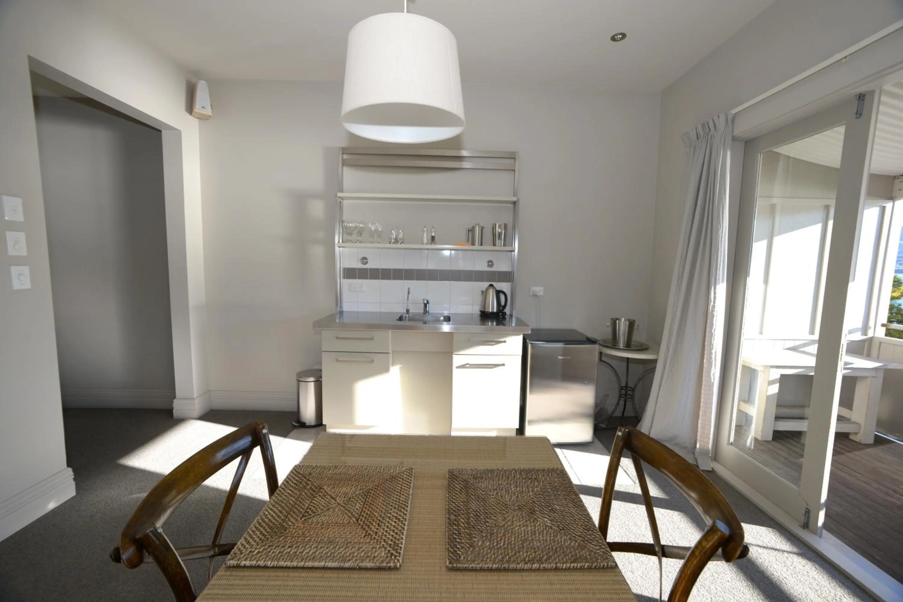 Dining area in Akaroa Village Inn