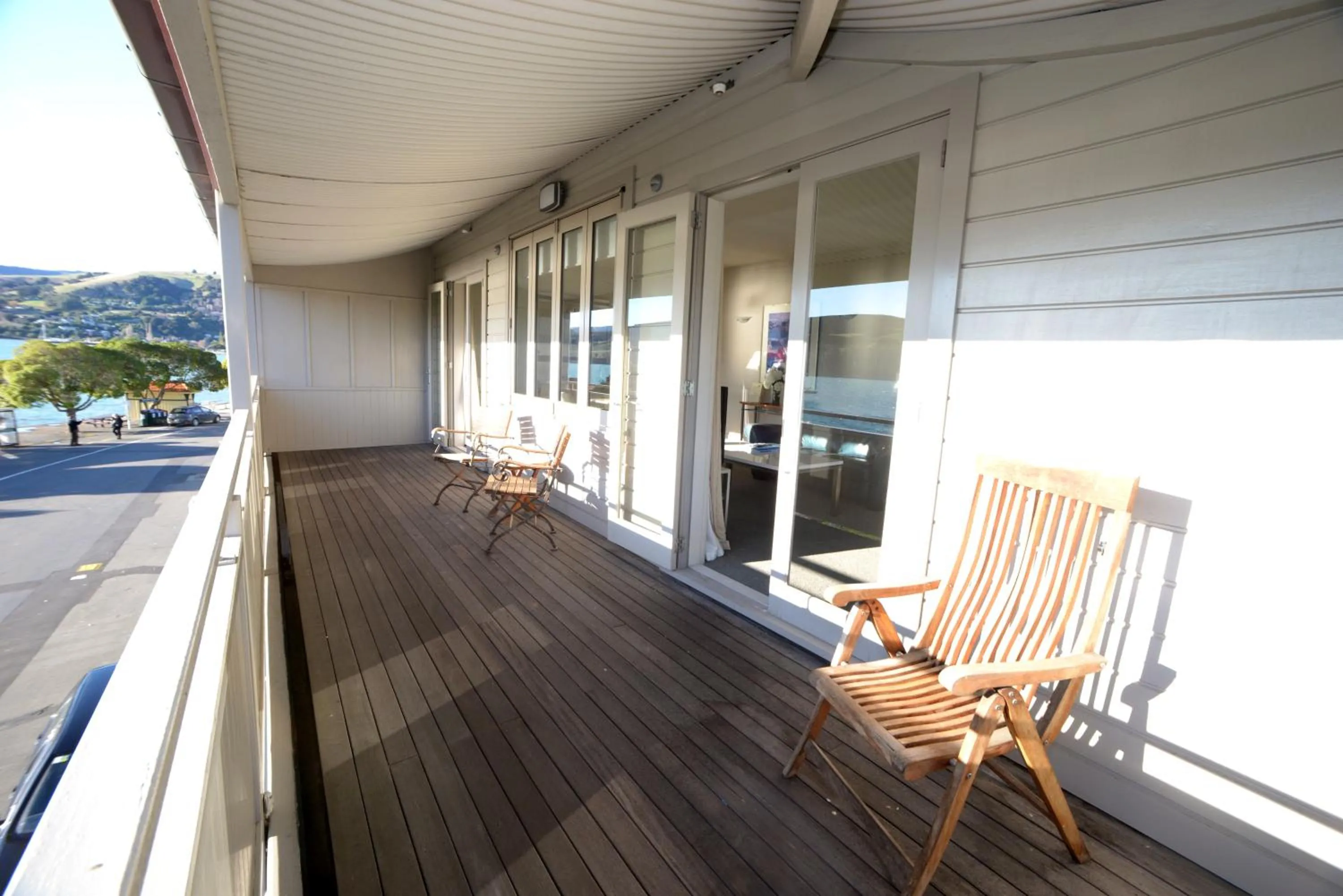 Patio in Akaroa Village Inn