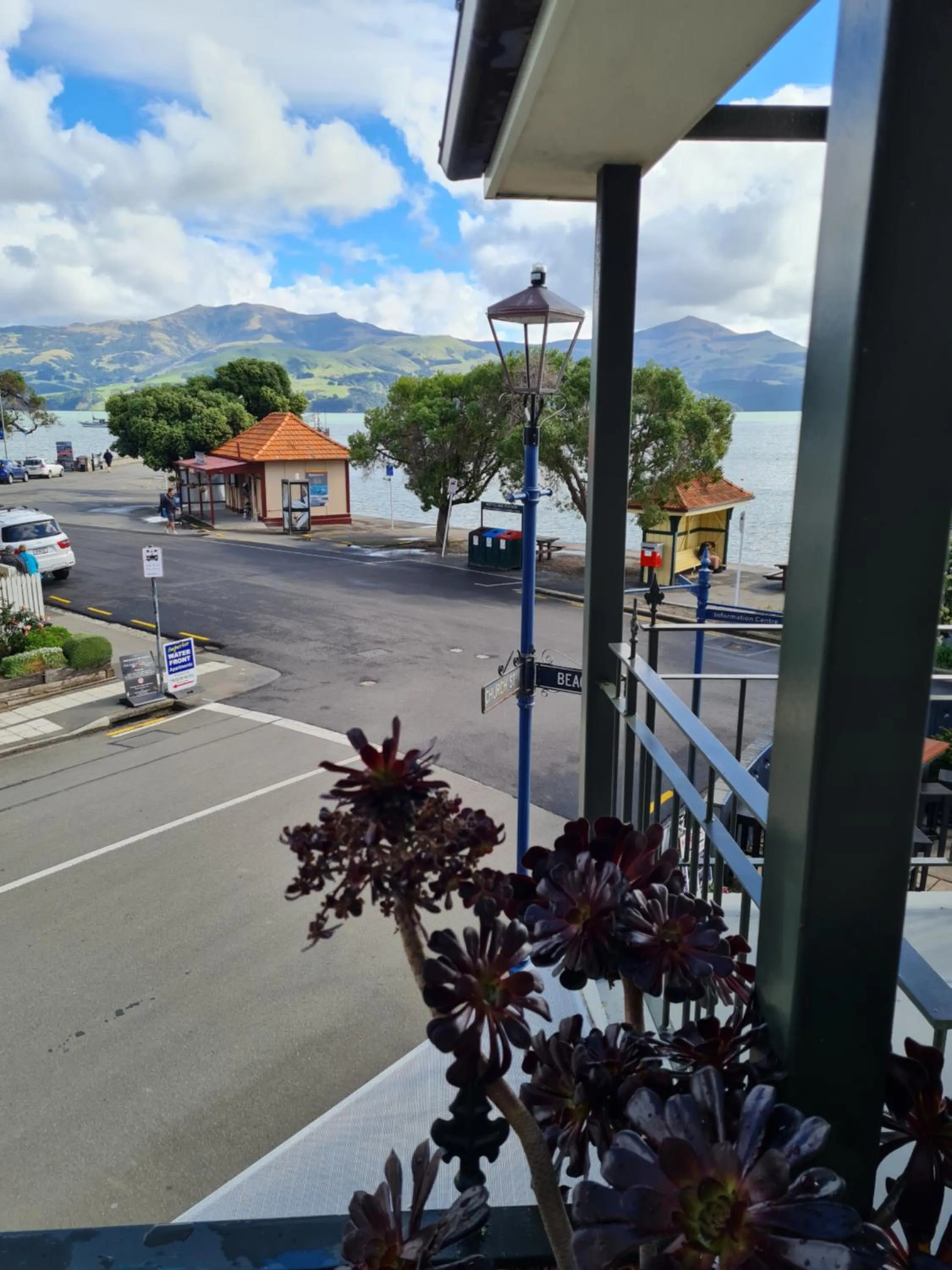 Akaroa Village Inn