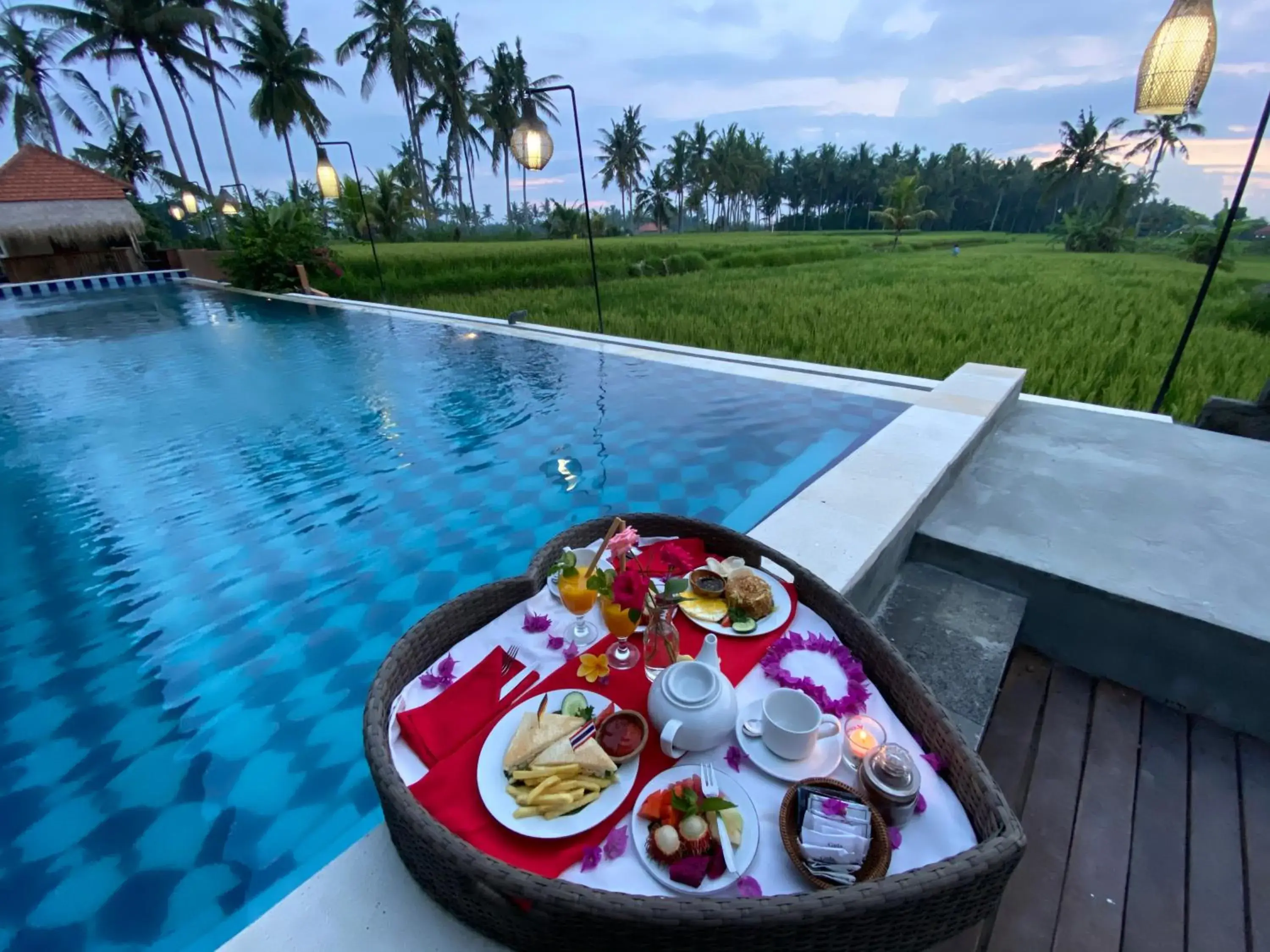 Twin Room with Pool View in The Sawah Resort & Villa Twin Room with Pool View in The Sawah Resort & Villa