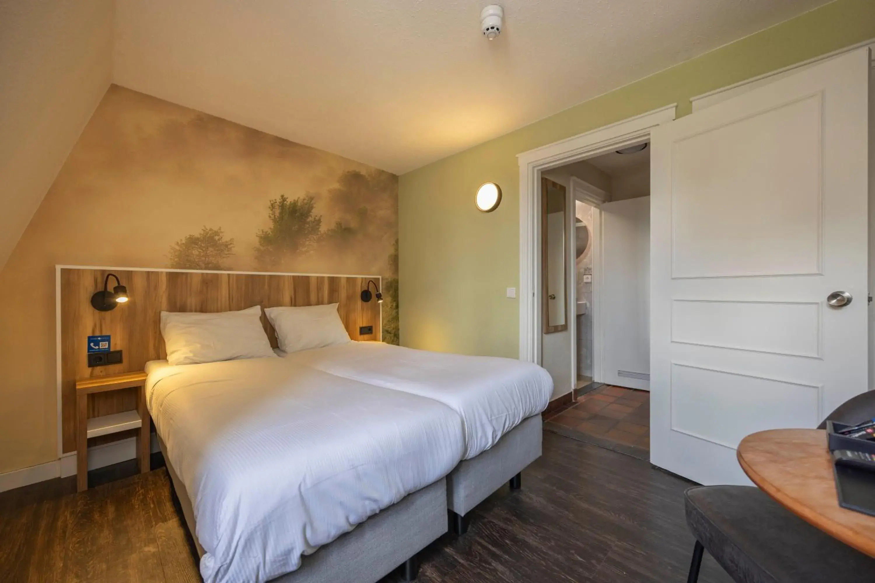 Bedroom, Bed in Fletcher Hotel La Ville Blanche Bedroom, Bed in Fletcher Hotel La Ville Blanche