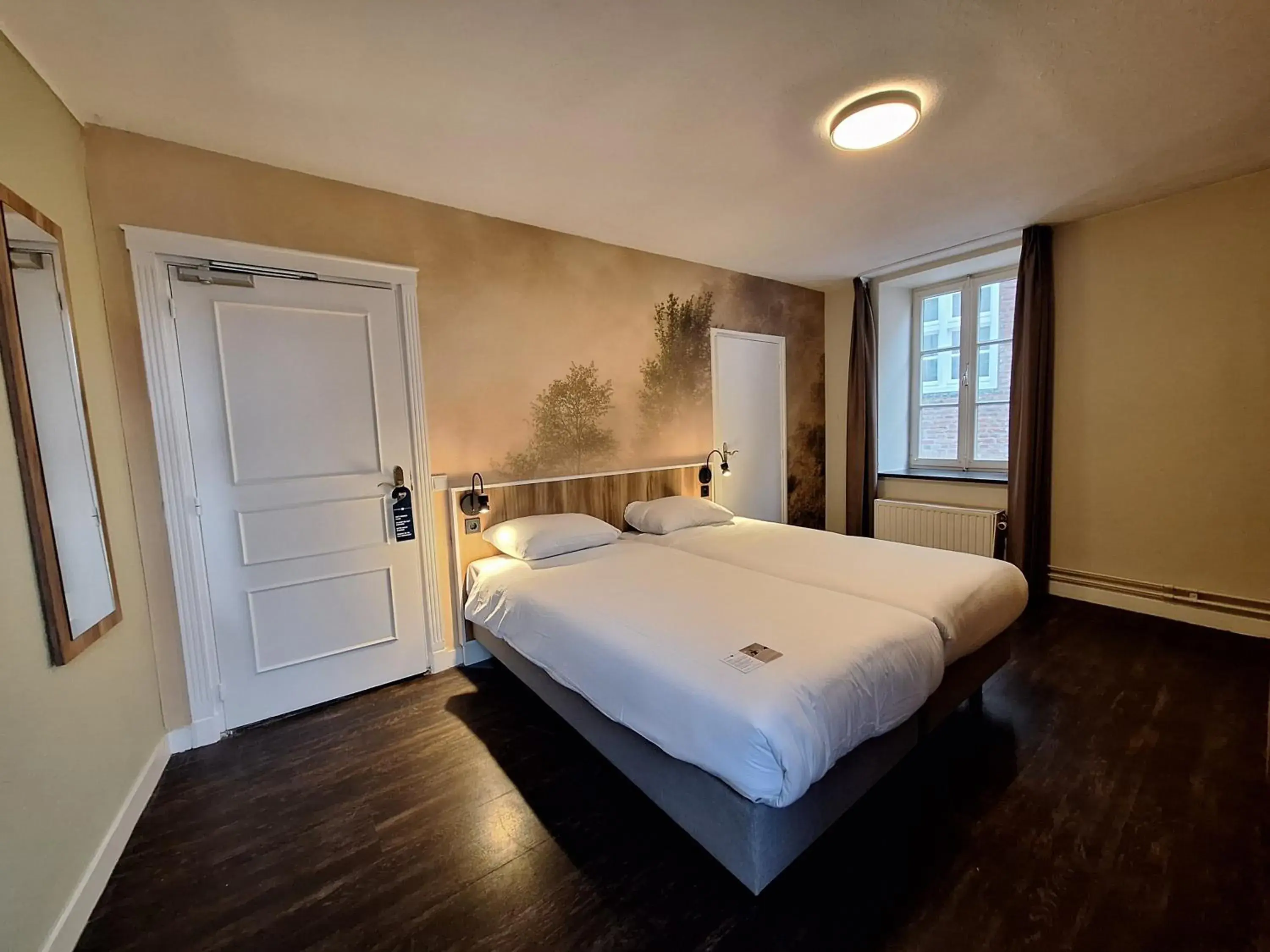 Bedroom, Bed in Fletcher Hotel La Ville Blanche Bedroom, Bed in Fletcher Hotel La Ville Blanche