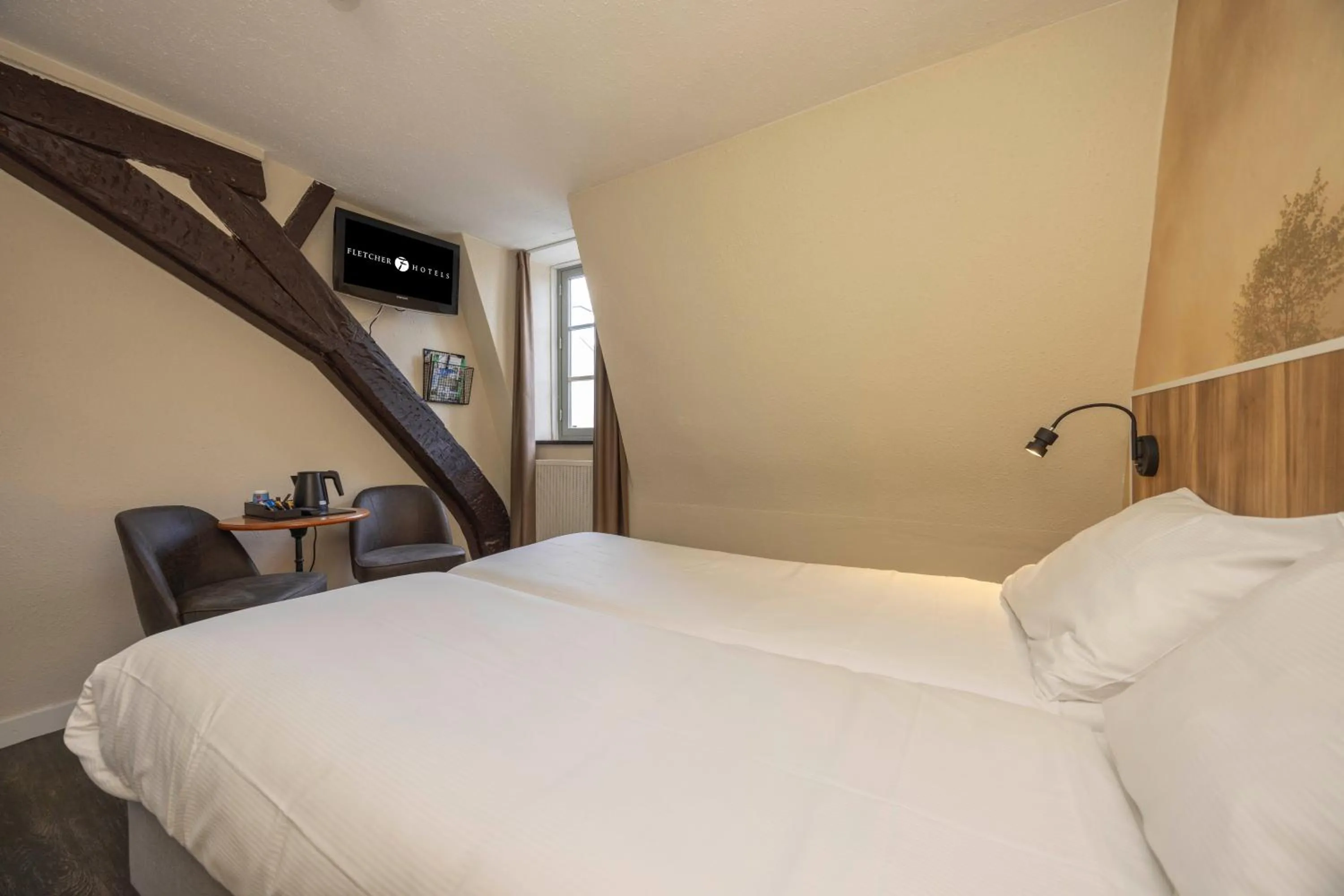 Bedroom, Bed in Fletcher Hotel La Ville Blanche