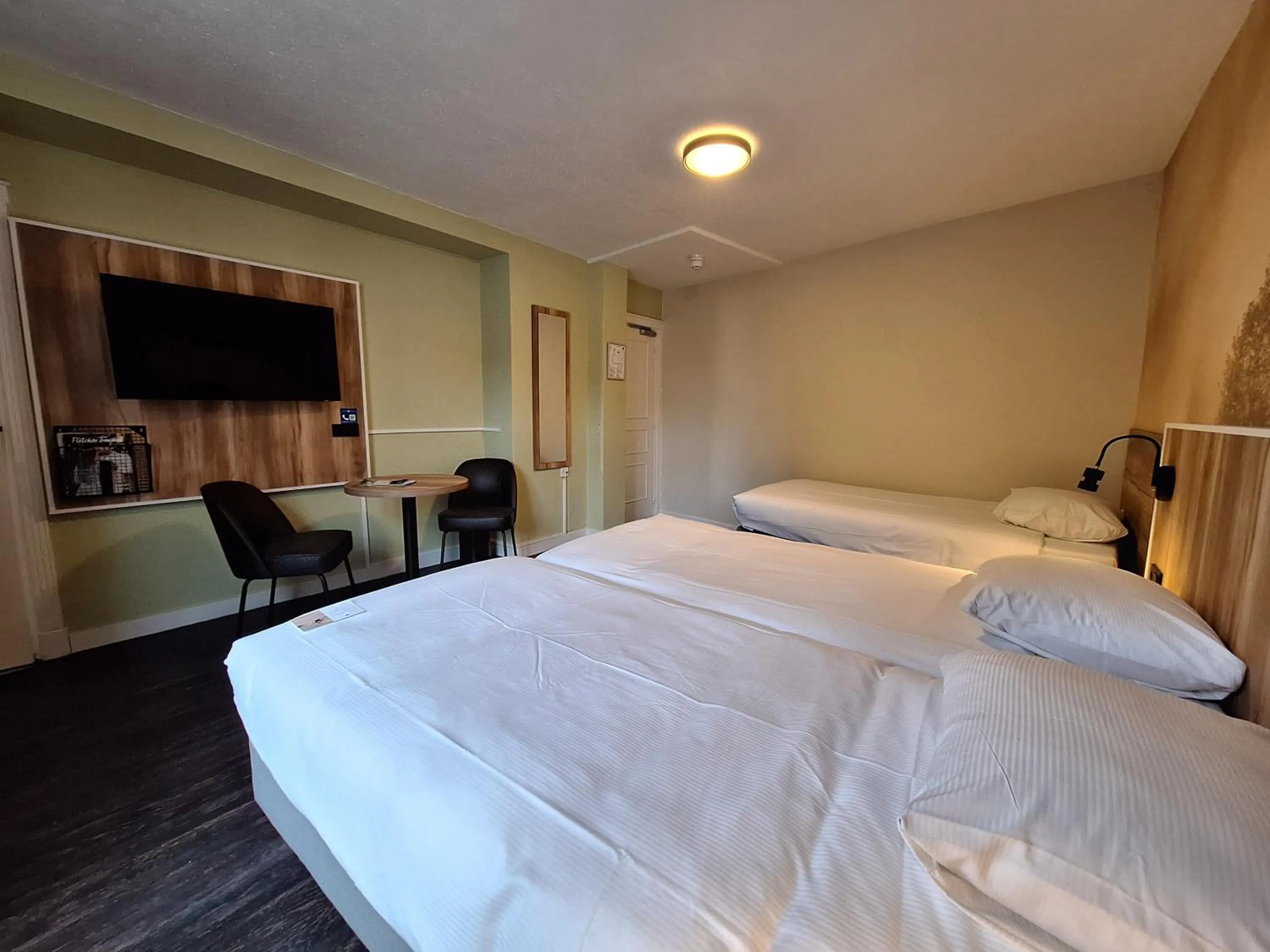 Bedroom, Bed in Fletcher Hotel La Ville Blanche