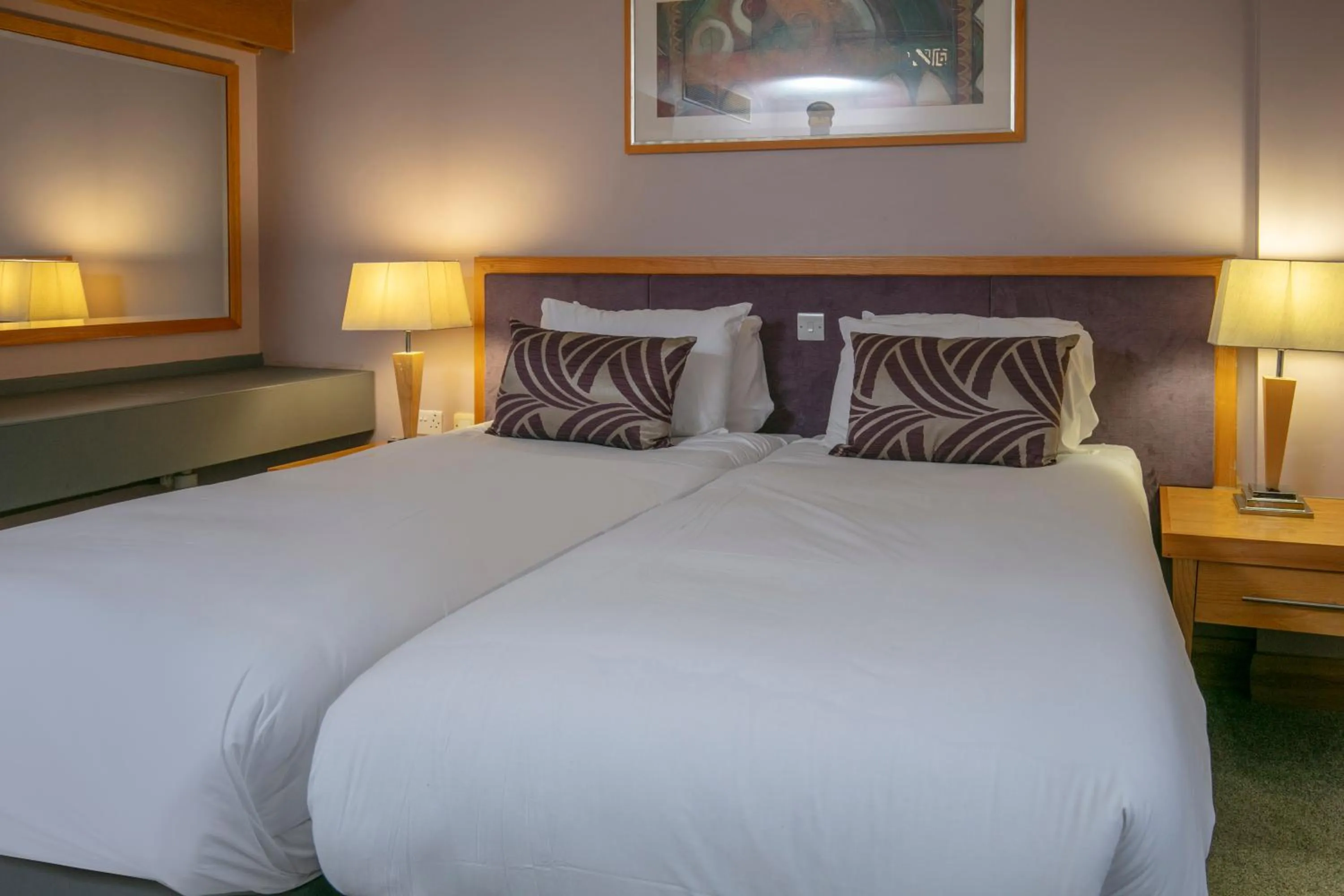 Bed in Best Western Premier Knowsley Suites Hotel & Spa