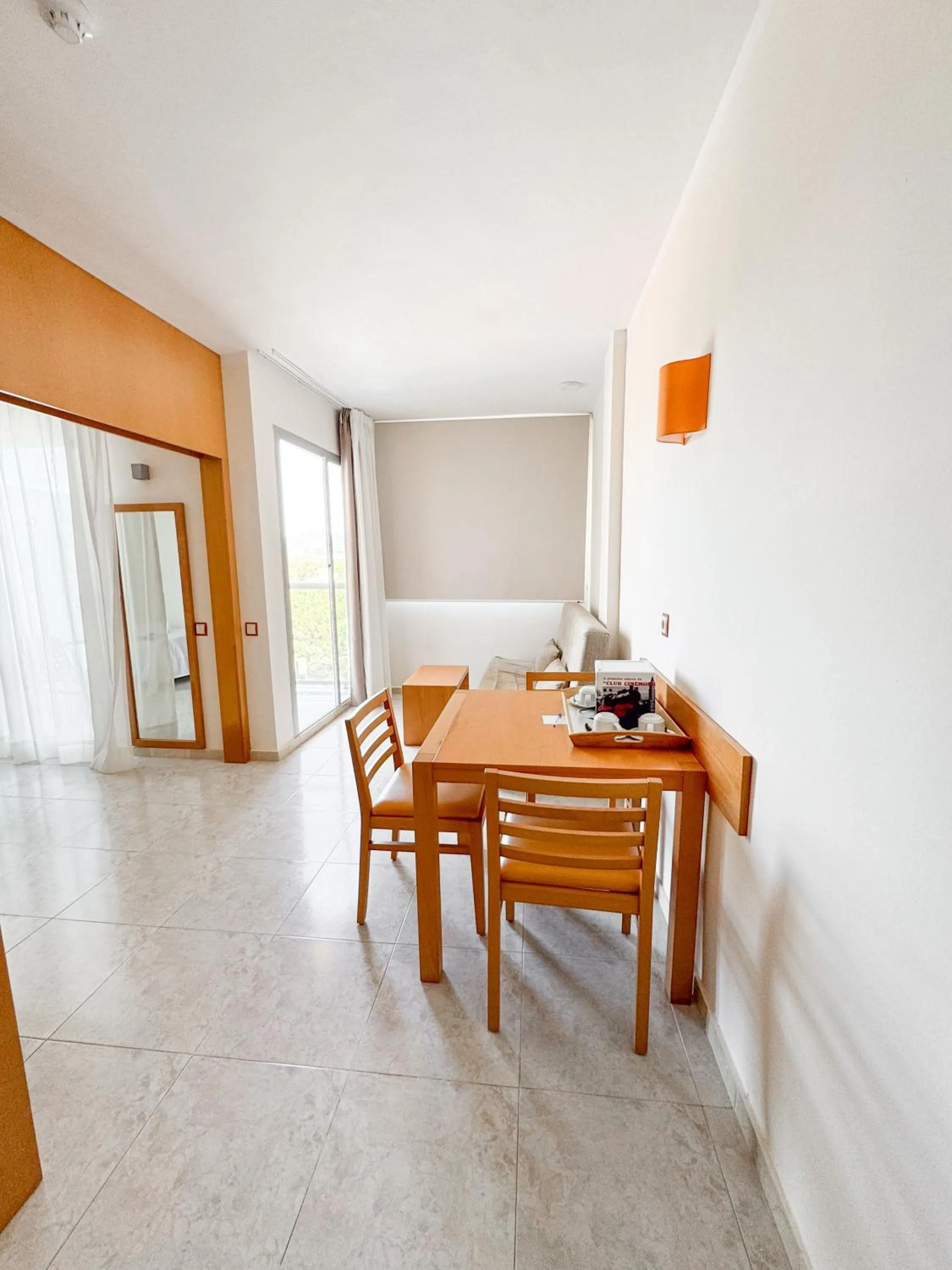 Living room in Hotel Atlantic by Hoteles Centric