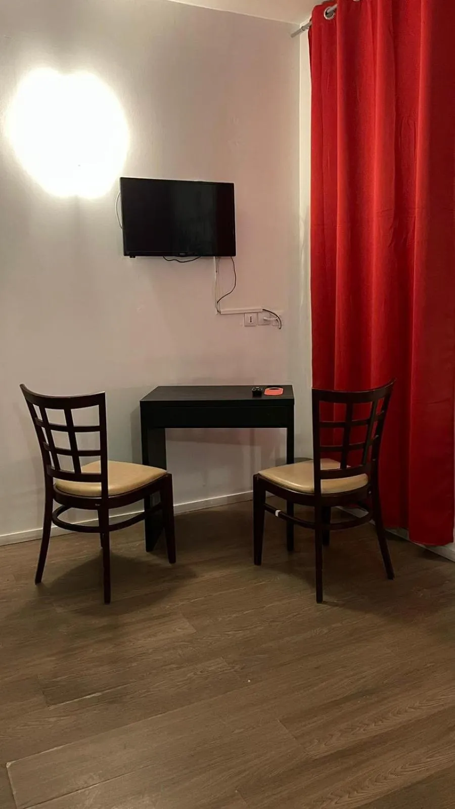 hôtel- restaurant le Saint Quentin