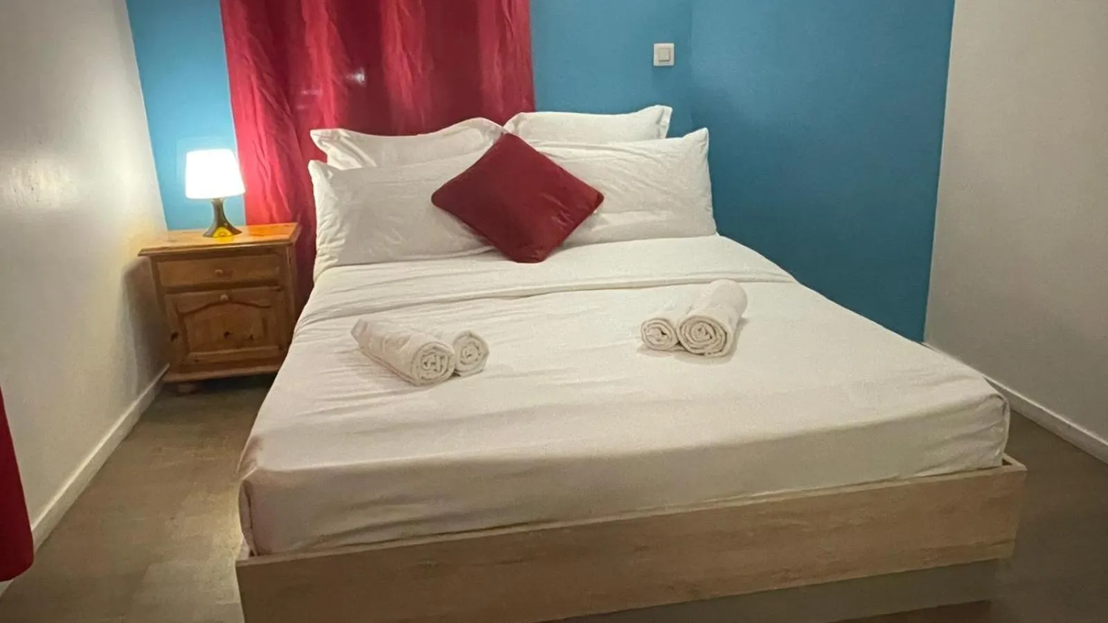 Bed in hôtel- restaurant le Saint Quentin