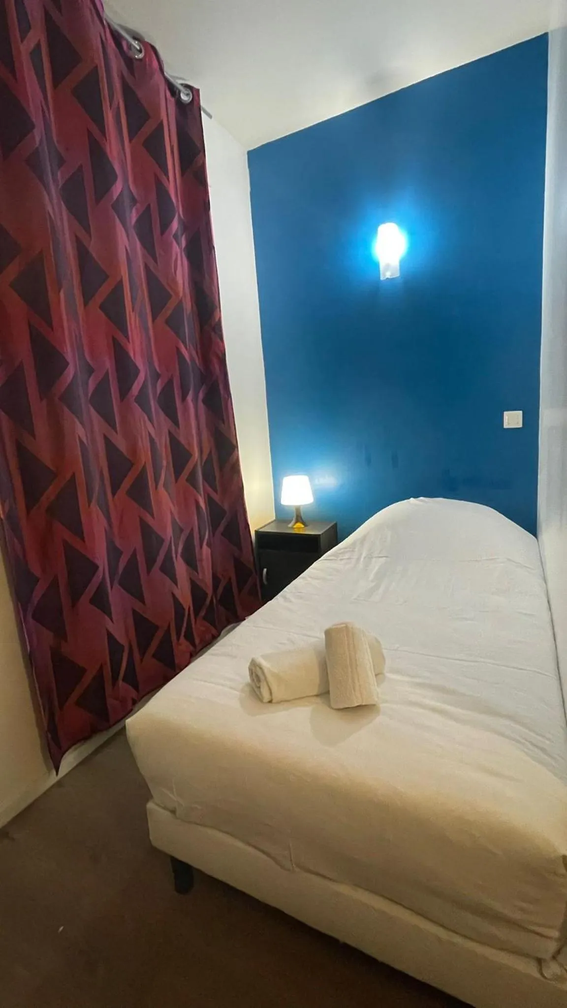 Bed in hôtel- restaurant le Saint Quentin