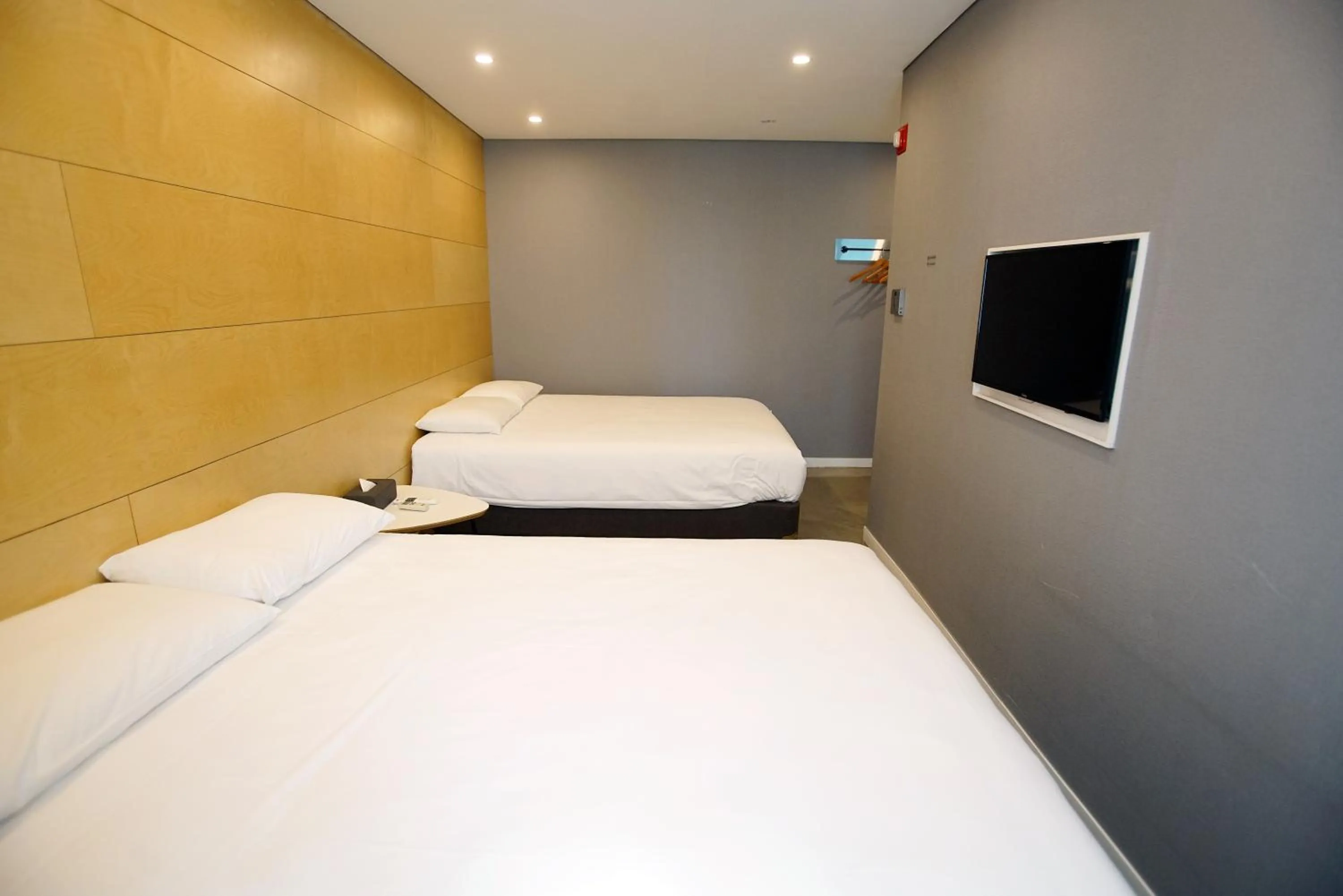 Property building, Bed in Hotel DADA Insadong