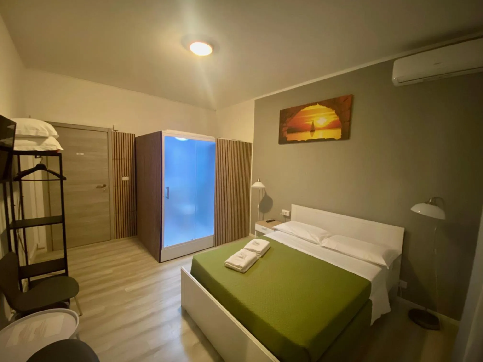 Bed in Guest House Pirelli Milano