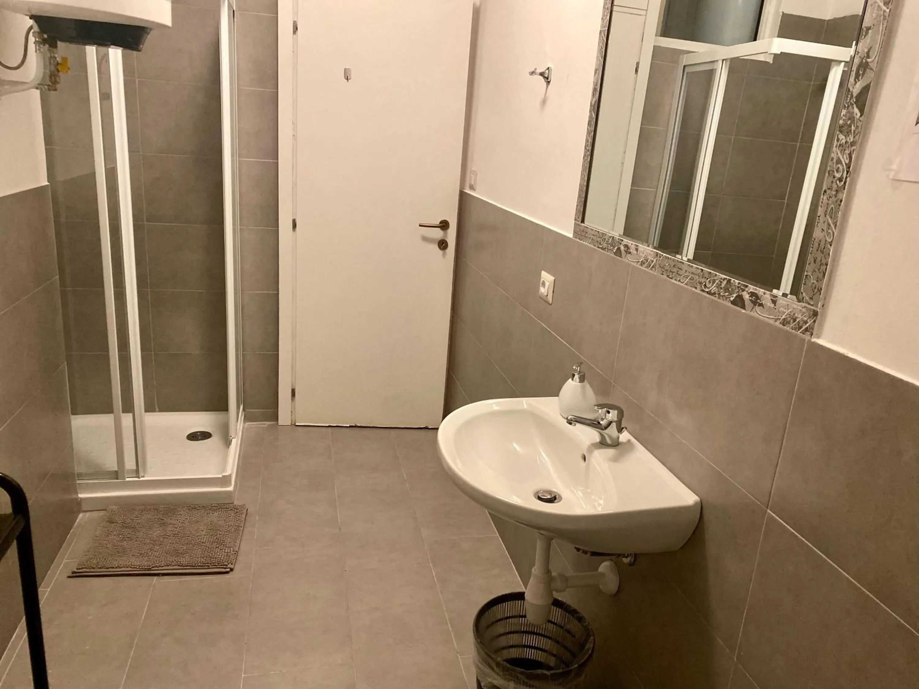 Guest House Pirelli Milano