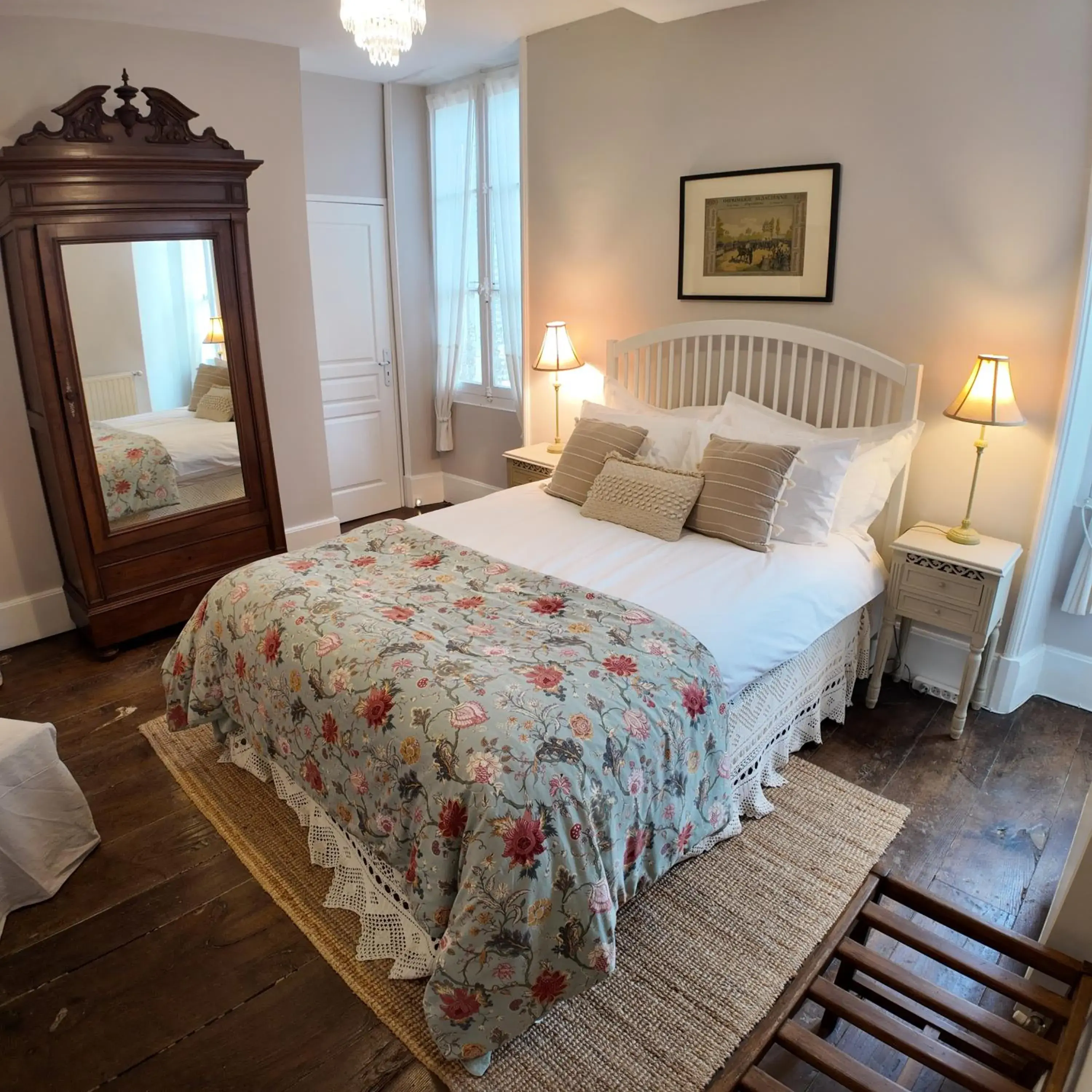 Double Room with Bath and Shower in Repos à Ribérac B&B Double Room with Bath and Shower in Repos à Ribérac B&B