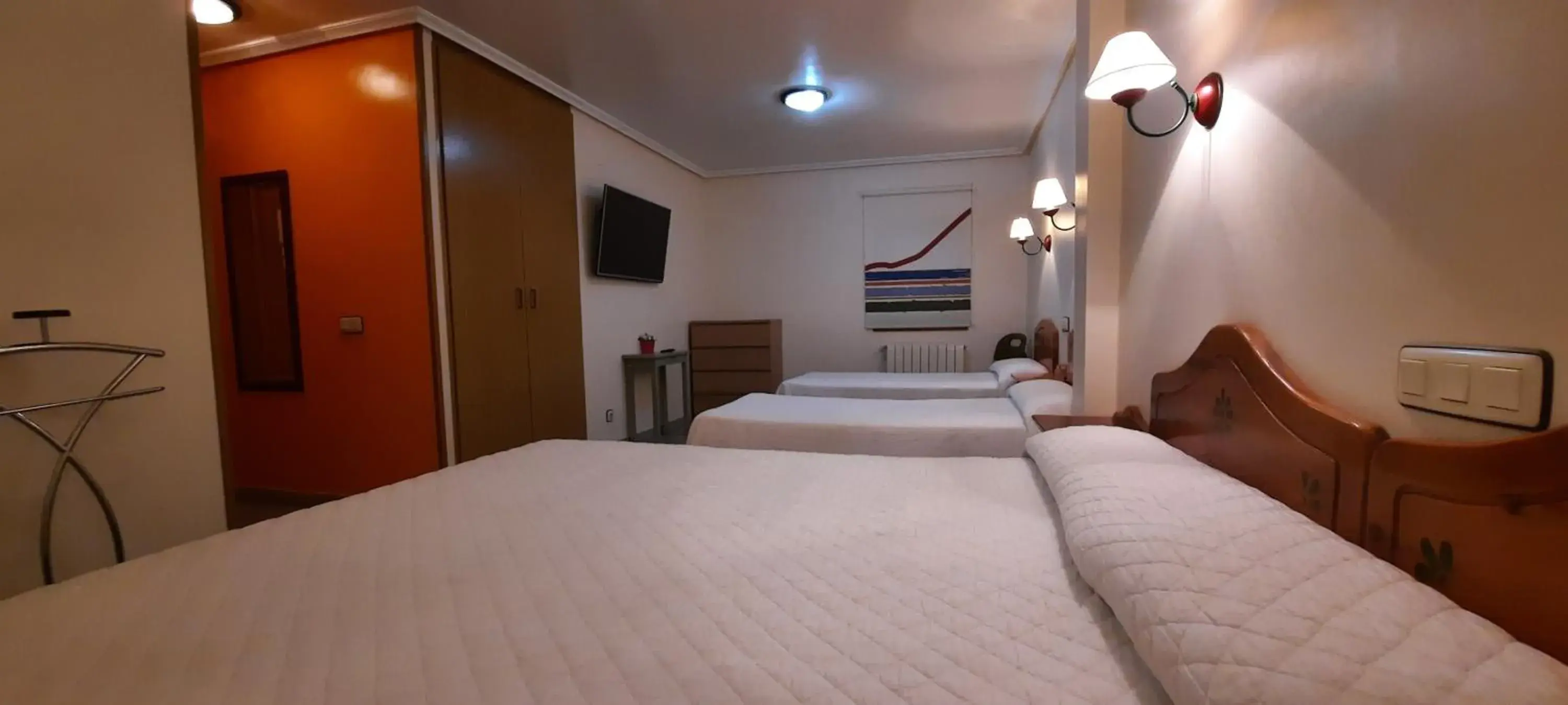 Photo of the whole room, Bed in La Casona Photo of the whole room, Bed in La Casona