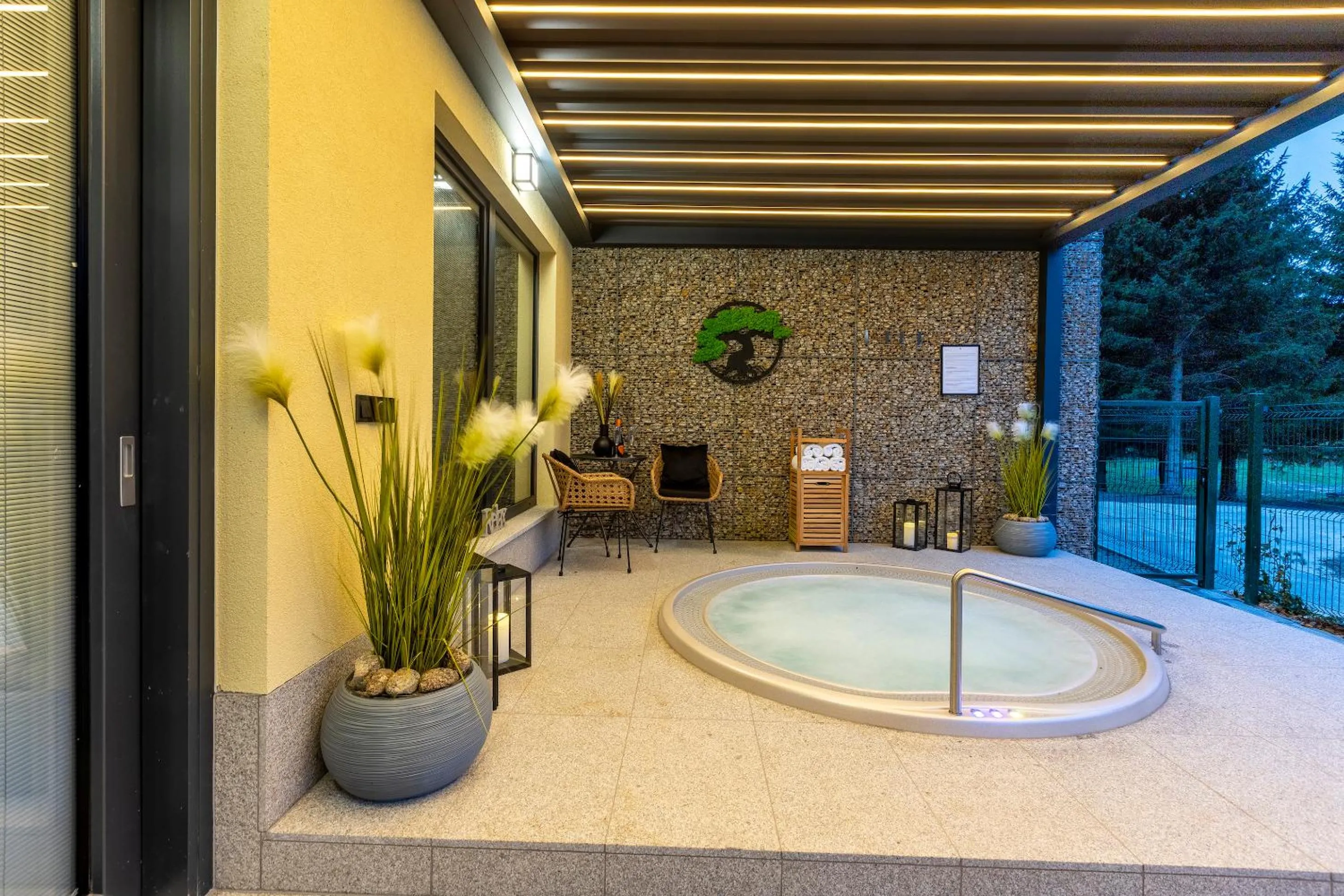 Hot Tub in Pension Hubert