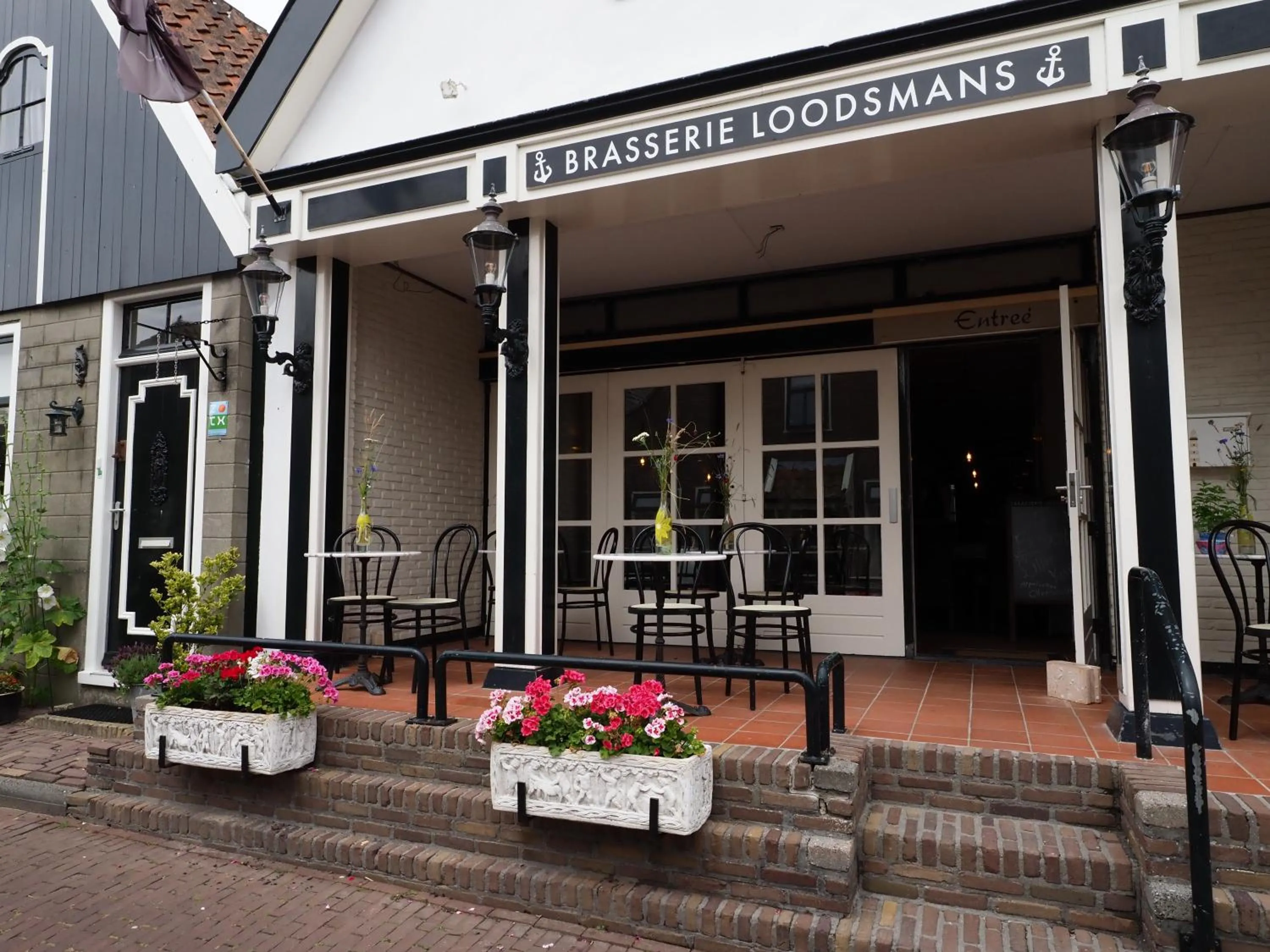 Restaurant/places to eat in Hotel-Restaurant Loodsmans Welvaren
