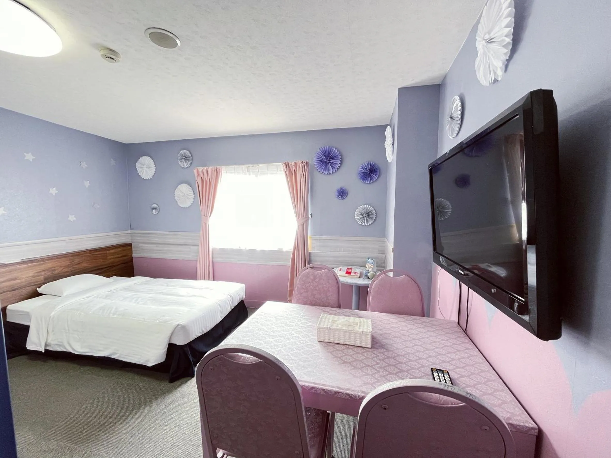 Photo of the whole room, Bed in Hotel Orox