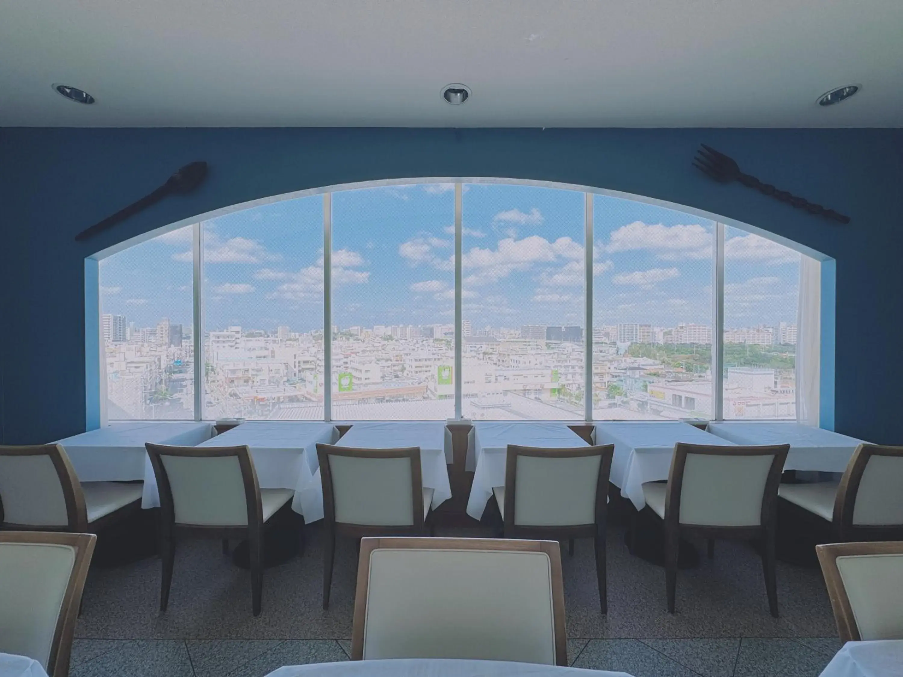 Restaurant/places to eat in Hotel Orox Restaurant/places to eat in Hotel Orox