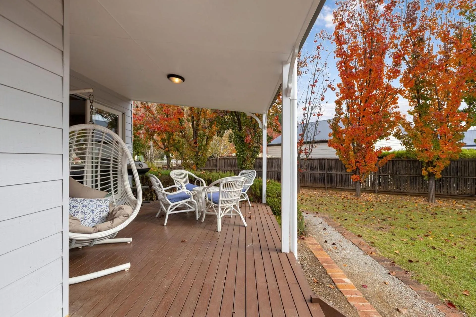 Collins Cottage - Luxury Accommodation