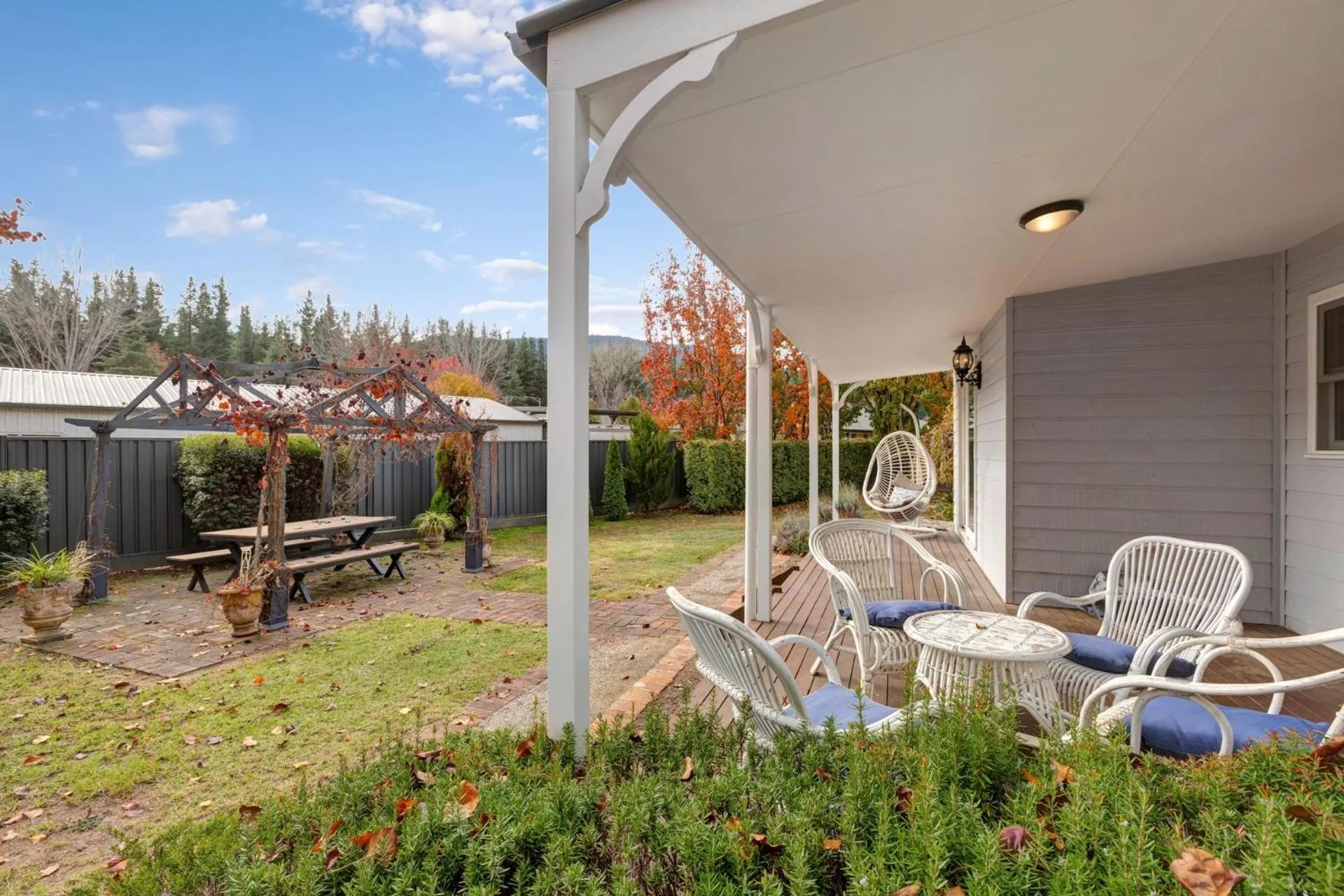 Collins Cottage - Luxury Accommodation