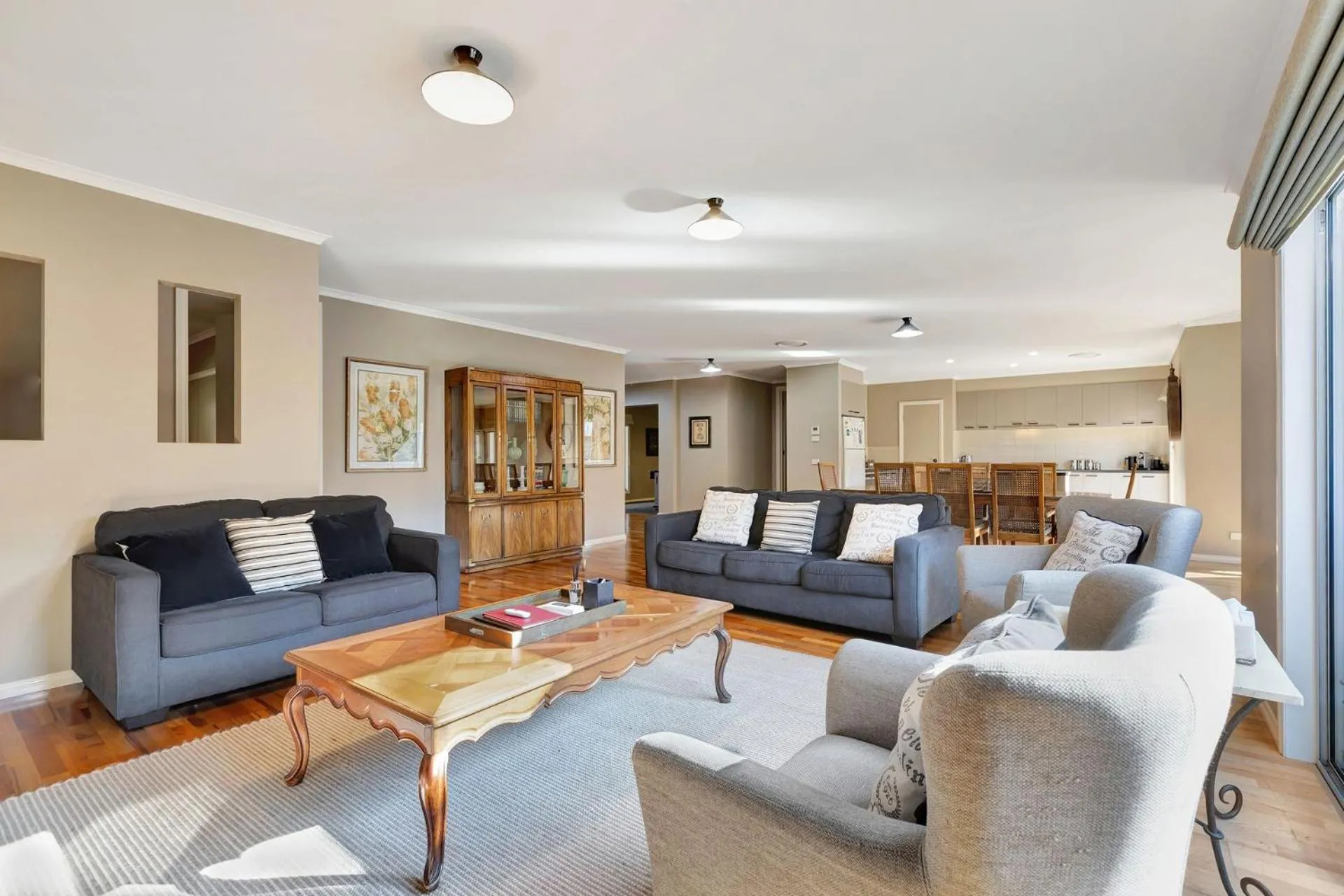 Collins Retreat - 4 Bedroom home with Pool