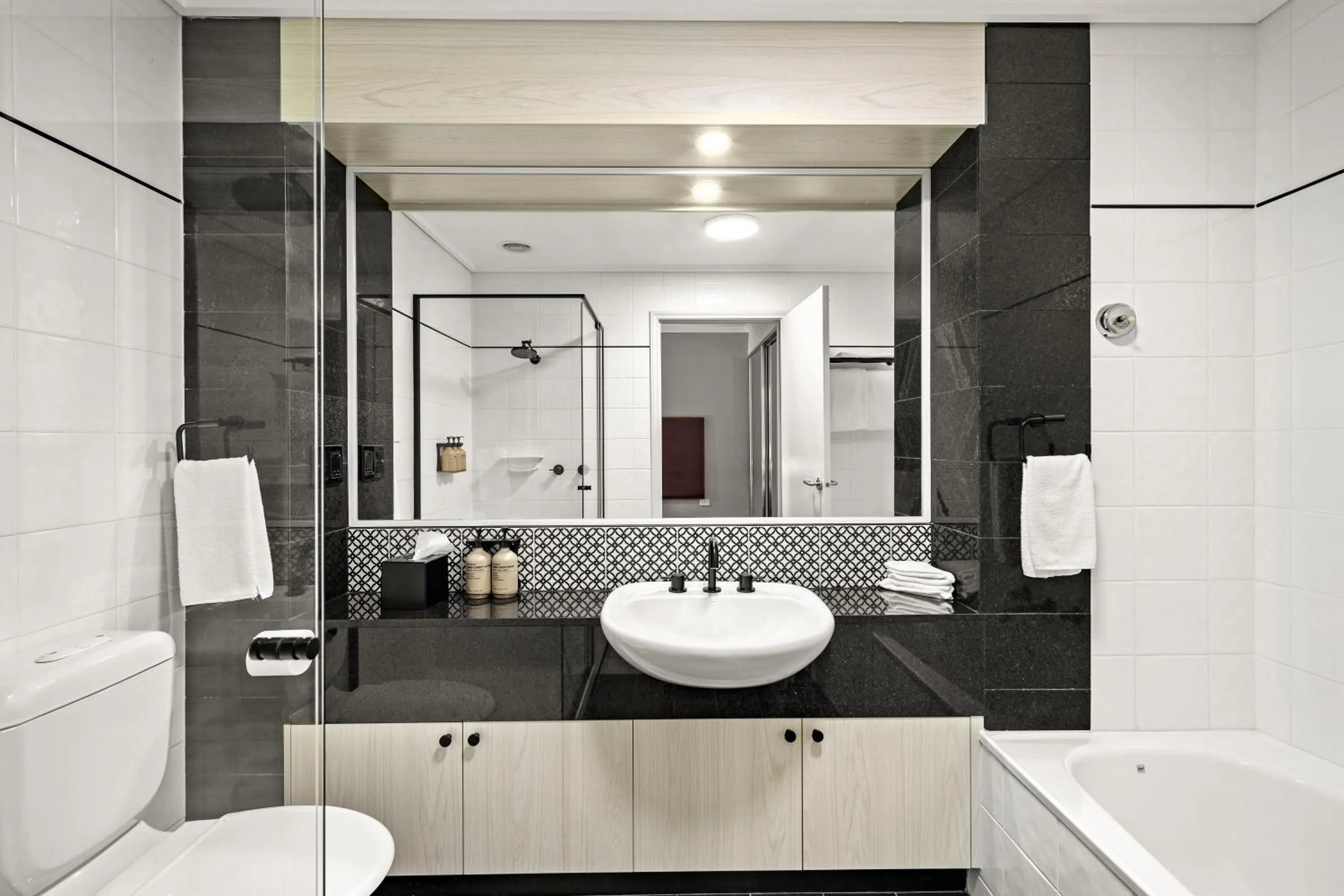 Shower in Melbourne City Suites