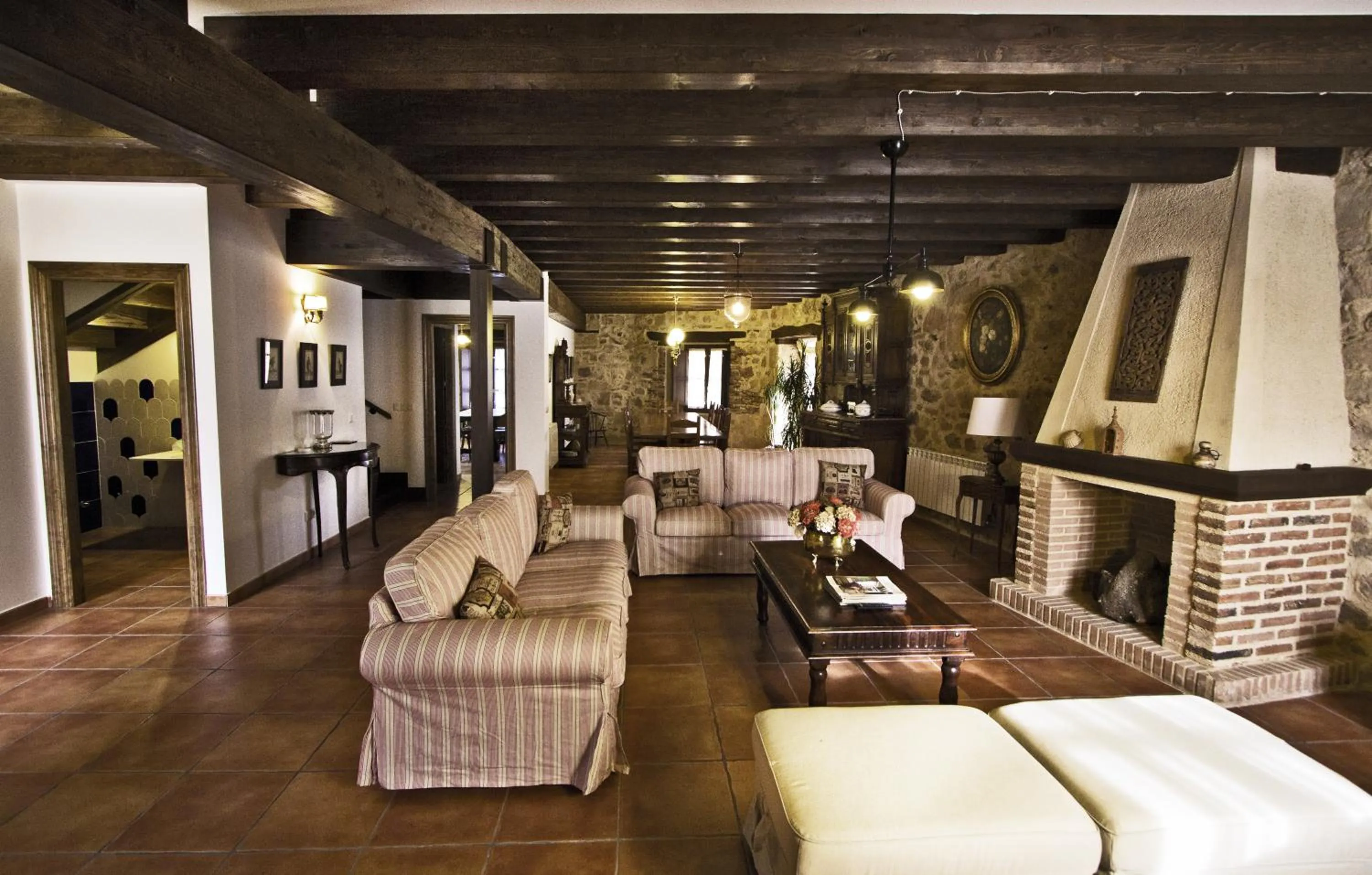 Communal lounge/ TV room in Posada Real del Buen Camino, alojamiento rural