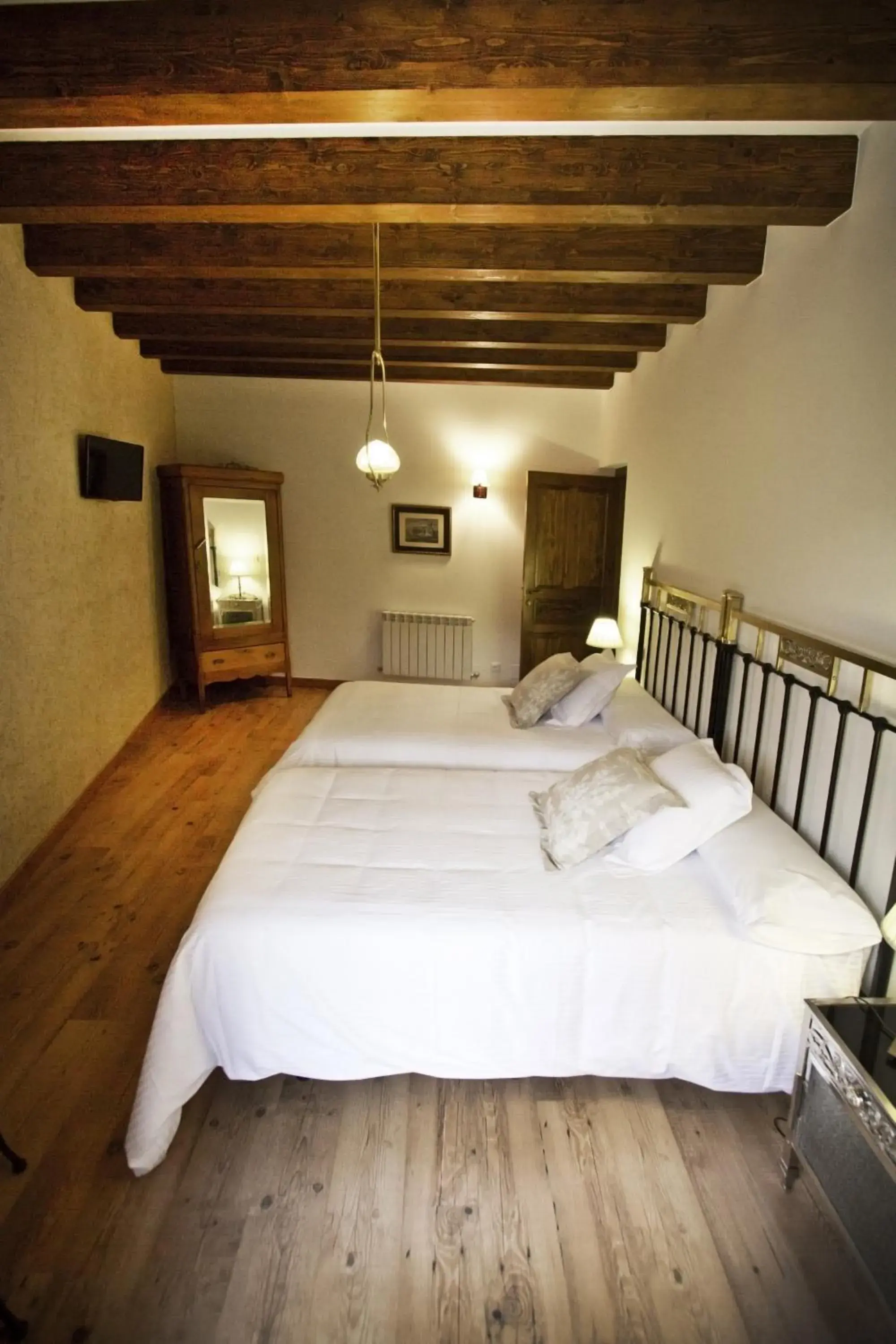 Double or Twin Room in Posada Real del Buen Camino, alojamiento rural Double or Twin Room in Posada Real del Buen Camino, alojamiento rural