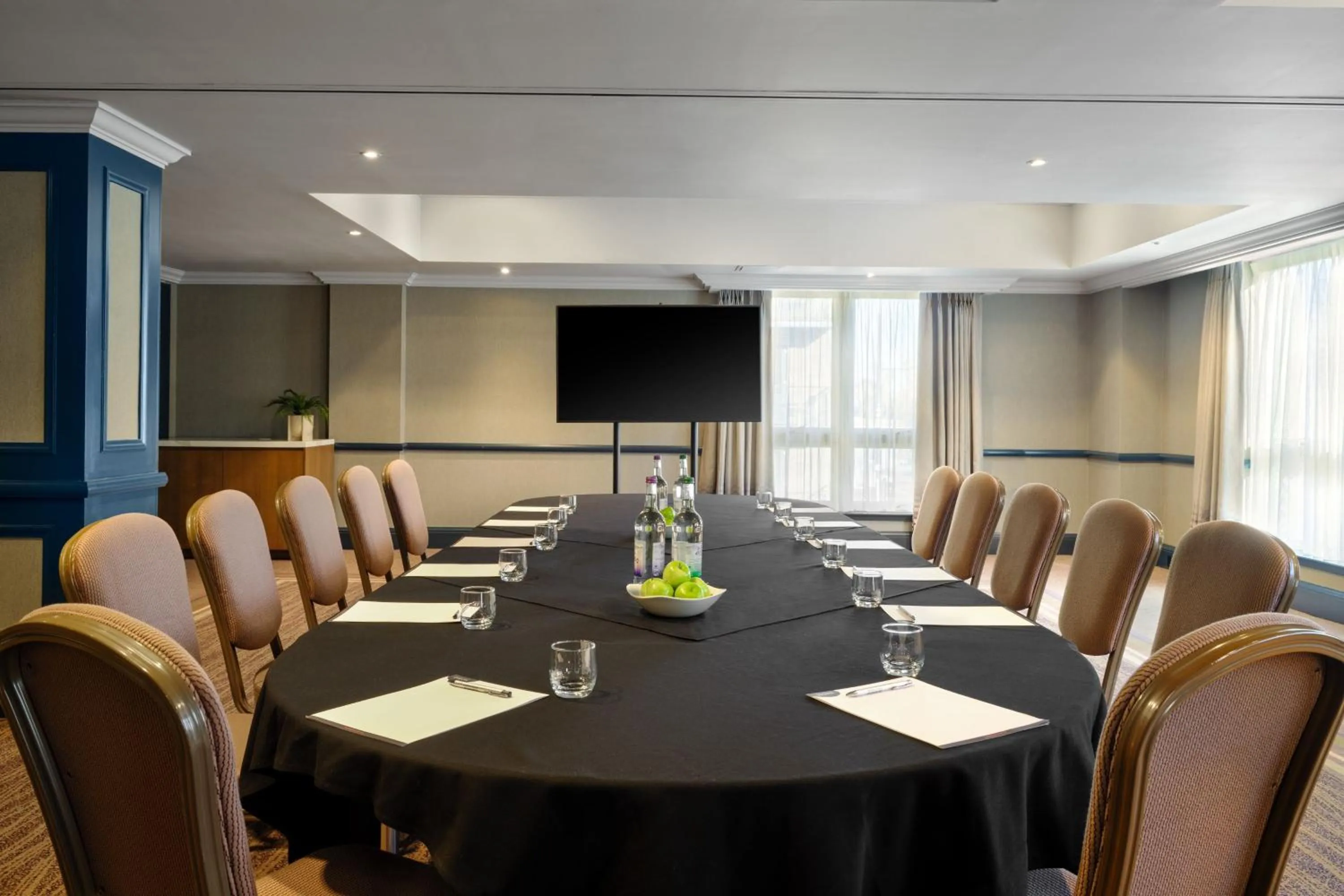 Meeting/conference room in Edinburgh Marriott Hotel Holyrood