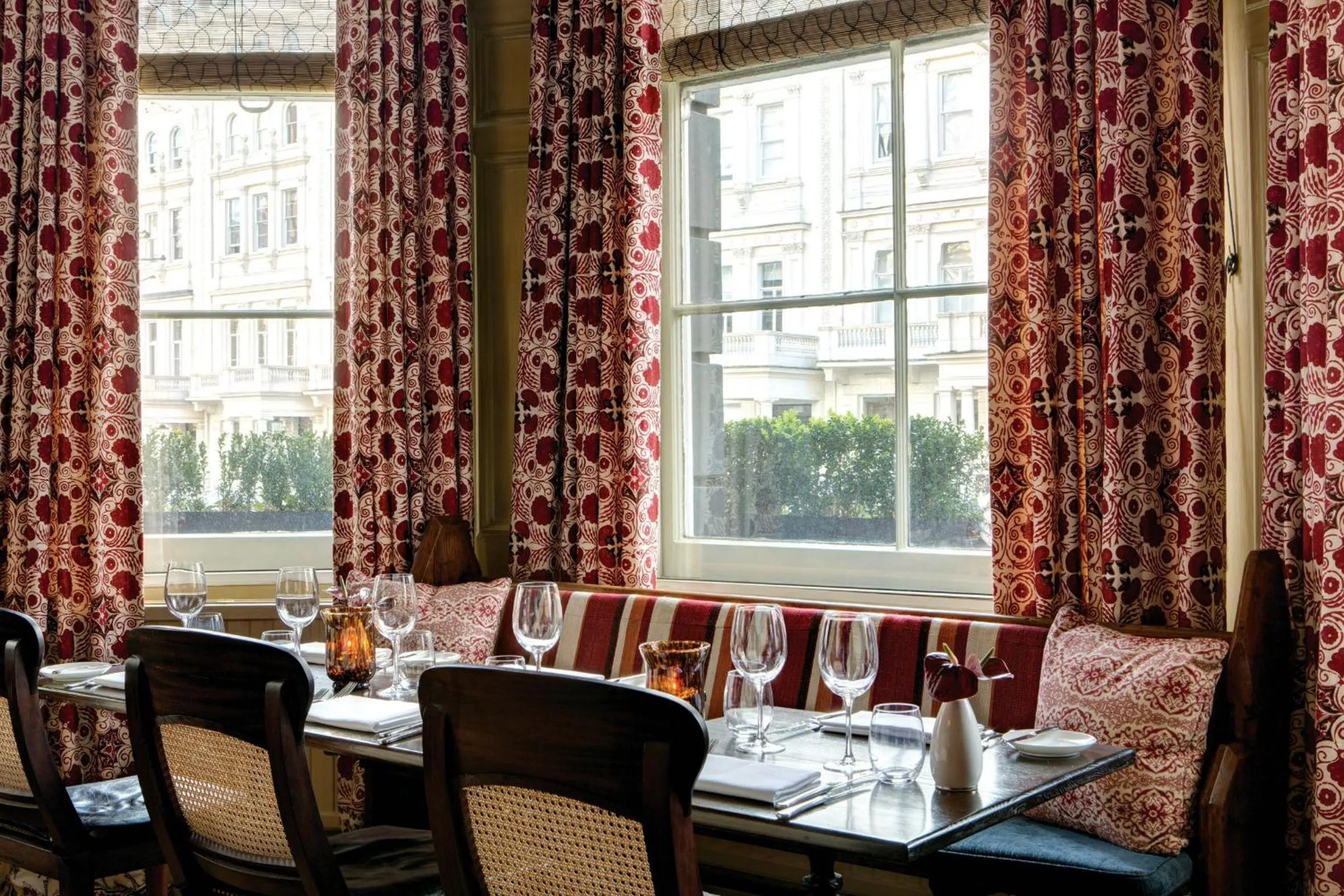 Restaurant/places to eat in The Gore London - Starhotels Collezione