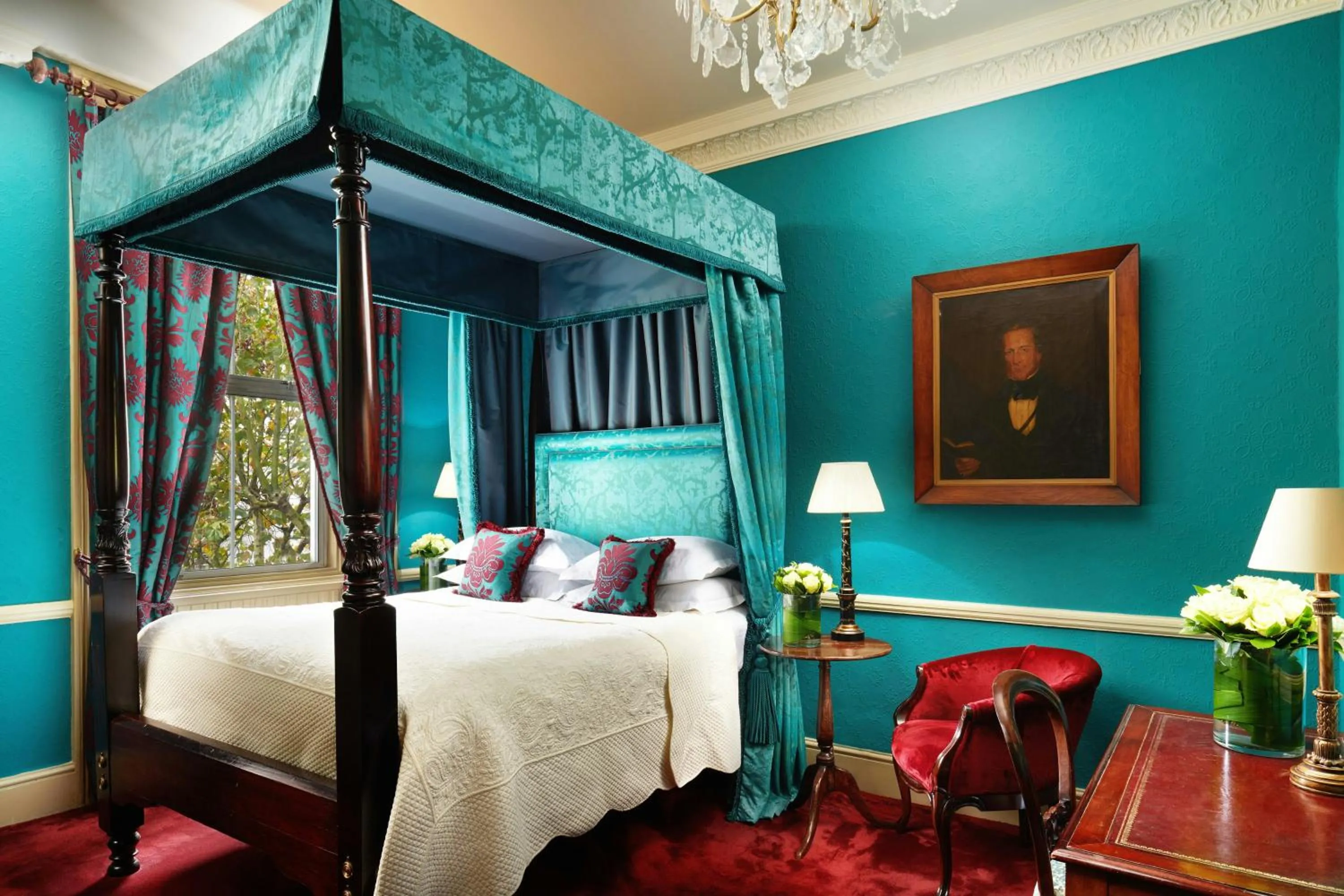 Photo of the whole room, Bed in The Gore London - Starhotels Collezione