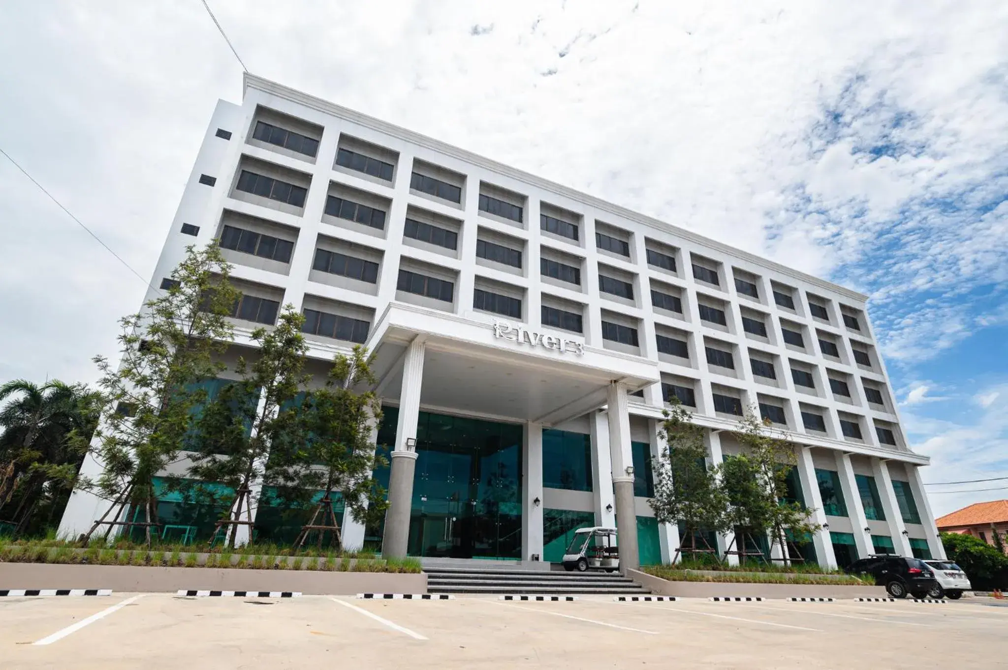 Property building in River Hotel - The Outstanding Venues Nakhon Pathom Property building in River Hotel - The Outstanding Venues Nakhon Pathom