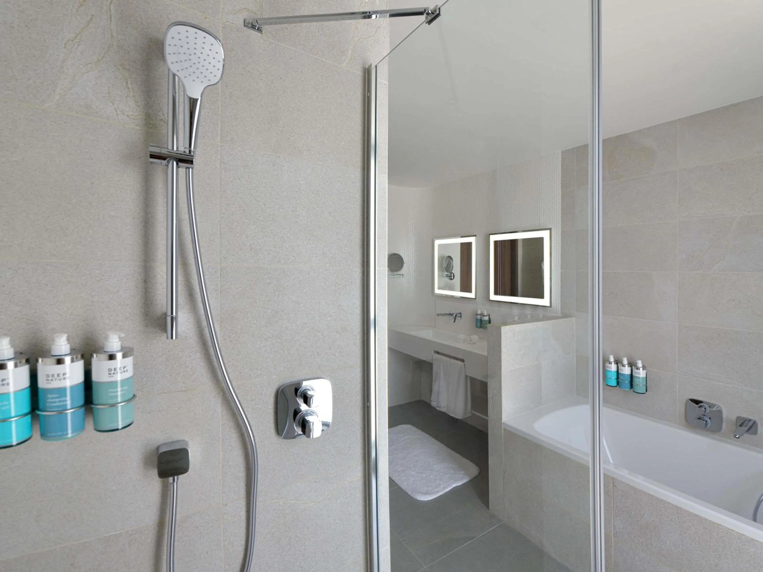 Bedroom in Novotel Lubumbashi