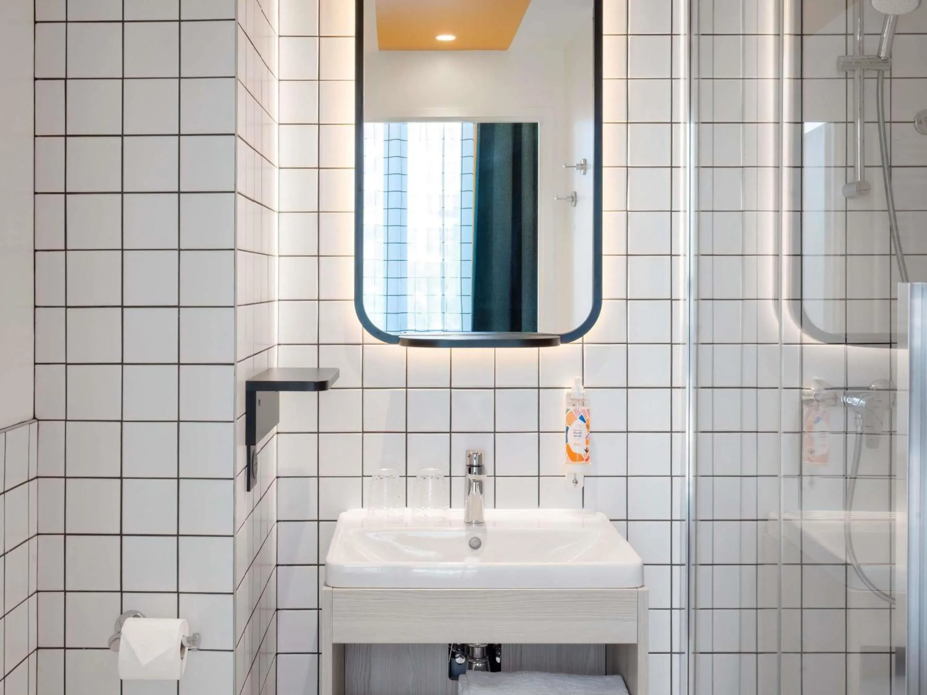 Bedroom in Aparthotel Adagio Access Rouen Centre Cathédrale Bedroom in Aparthotel Adagio Access Rouen Centre Cathédrale