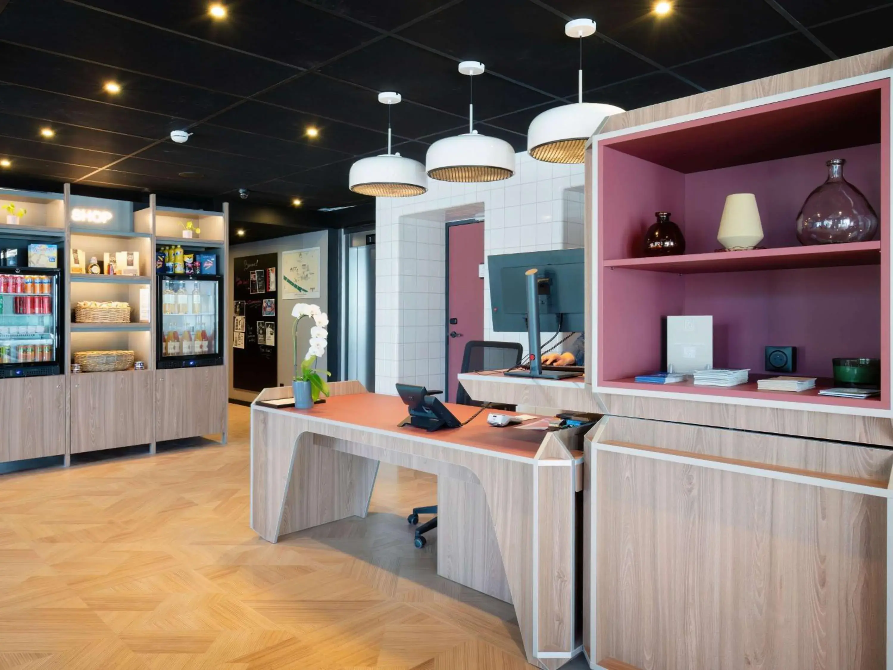 Property building in Aparthotel Adagio Access Rouen Centre Cathédrale Property building in Aparthotel Adagio Access Rouen Centre Cathédrale