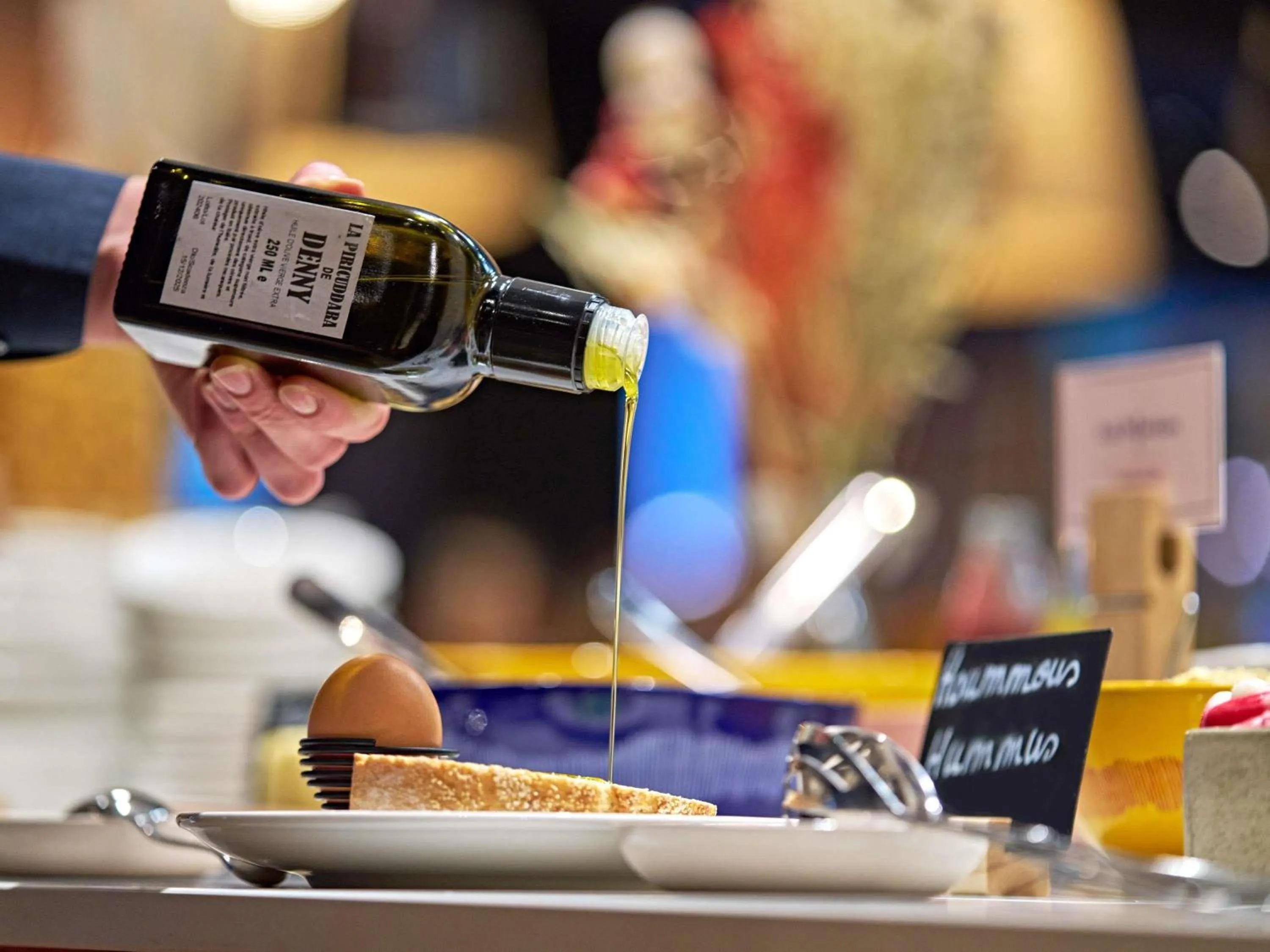 Breakfast in Aparthotel Adagio Access Rouen Centre Cathédrale