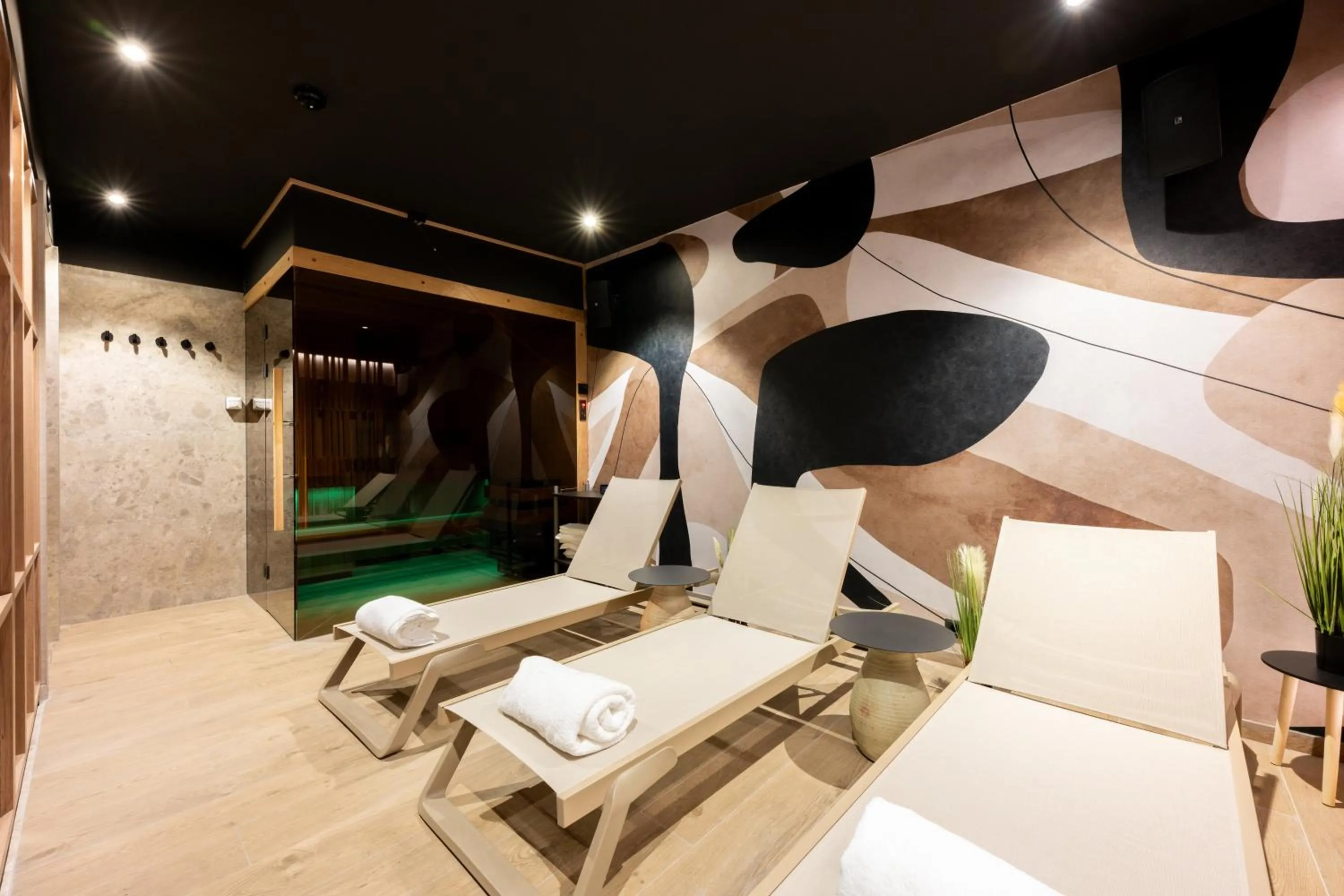 sunbed in Mercure Szczyrk Resort