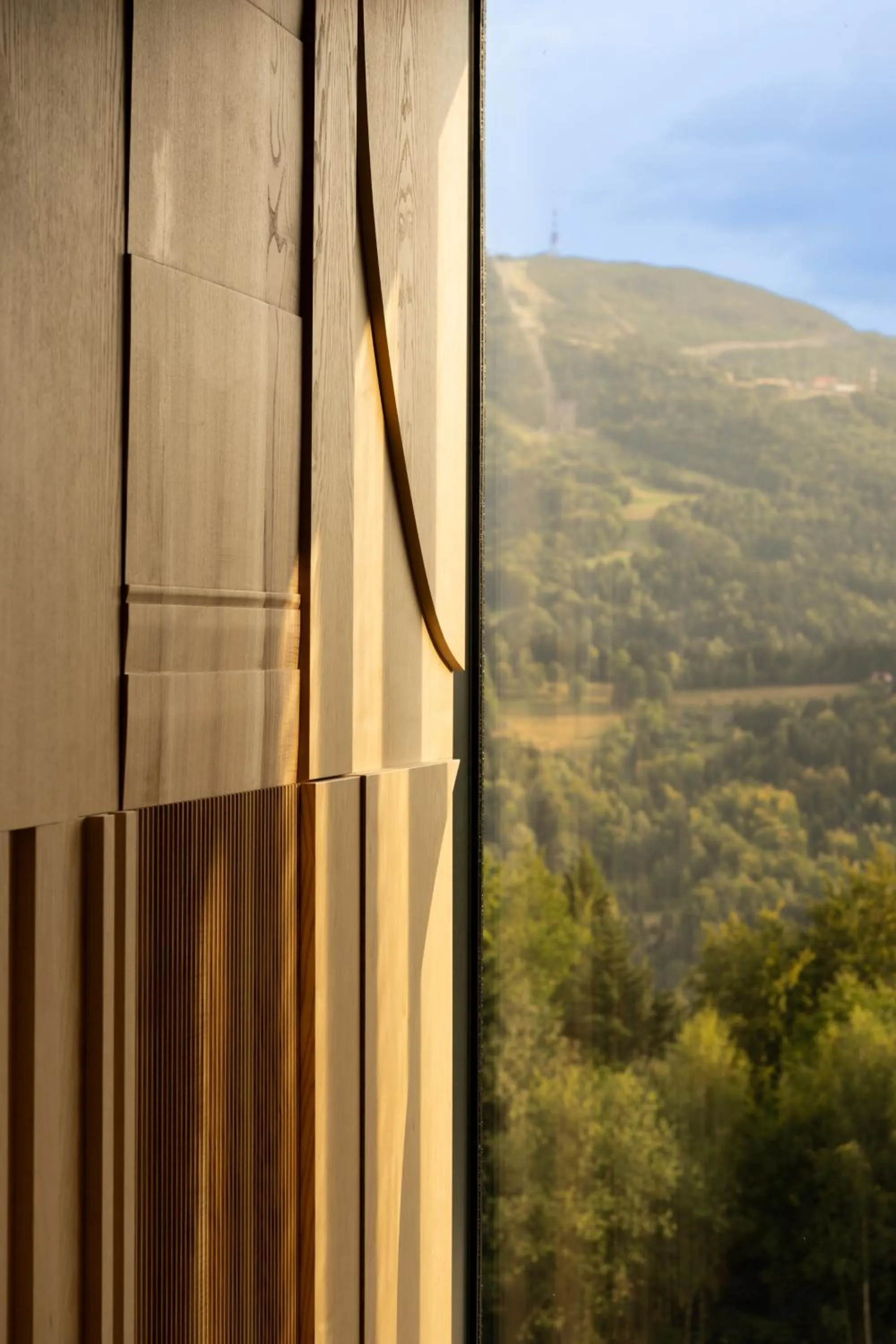 Lounge or bar in Mercure Szczyrk Resort