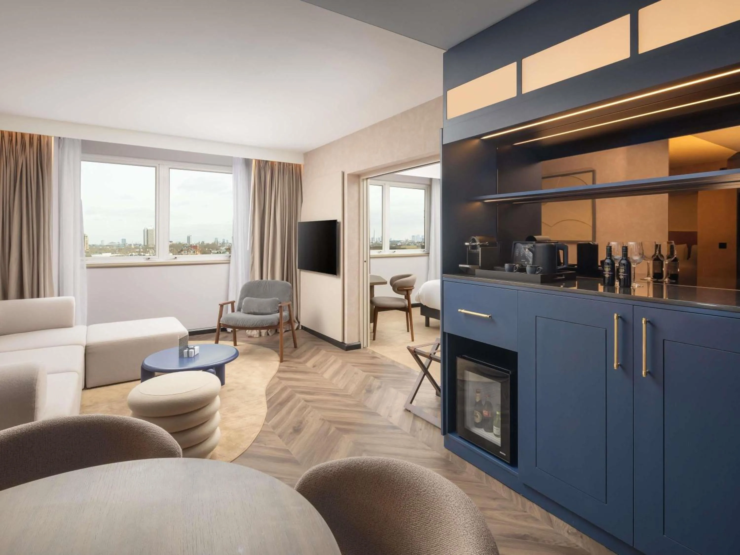 Bedroom in Mercure London Earls Court