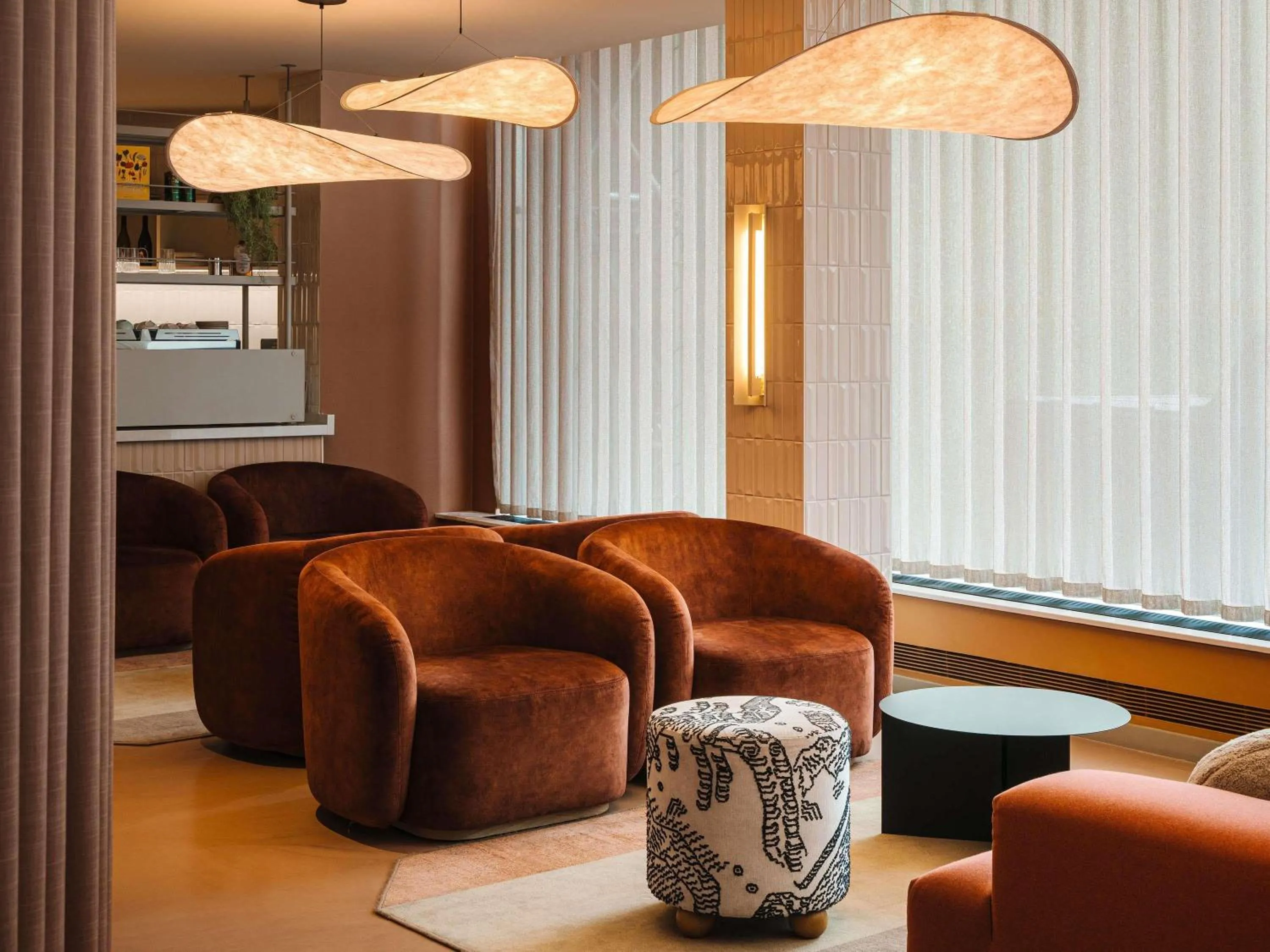 Lounge or bar in Mercure London Earls Court