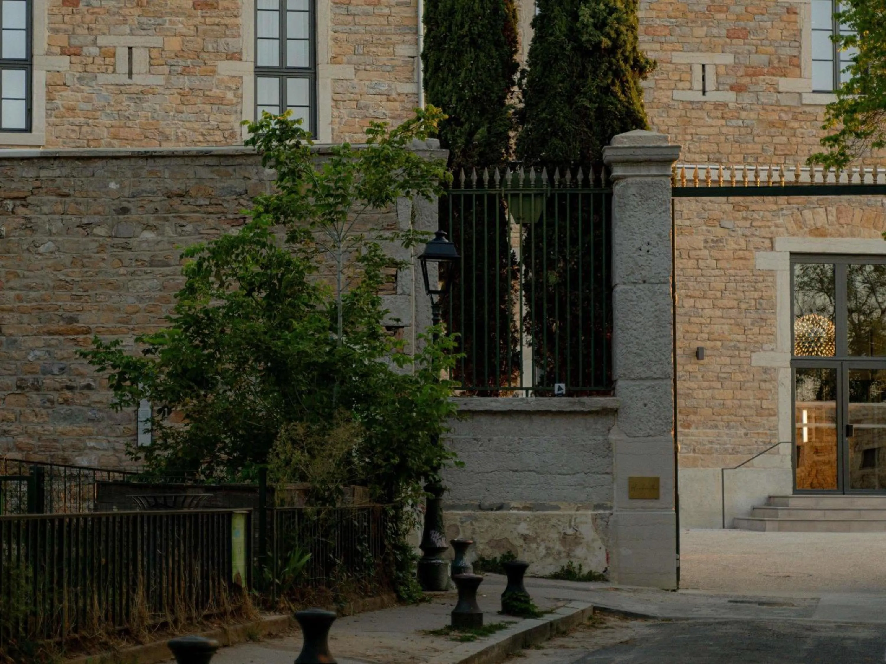 Other in Hôtel Fort St Laurent Lyon - Handwritten Collection