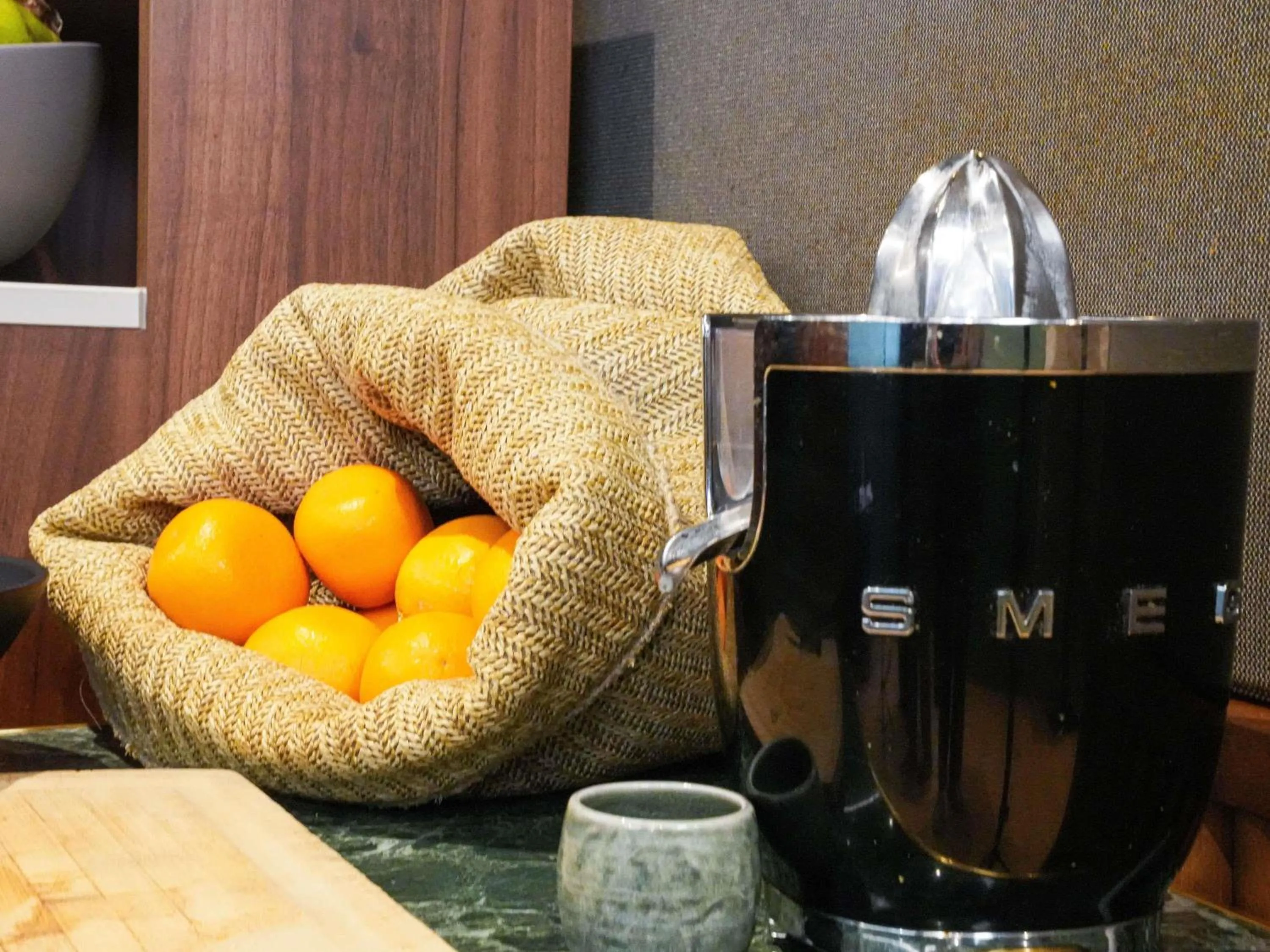 Breakfast in Hôtel Fort St Laurent Lyon - Handwritten Collection