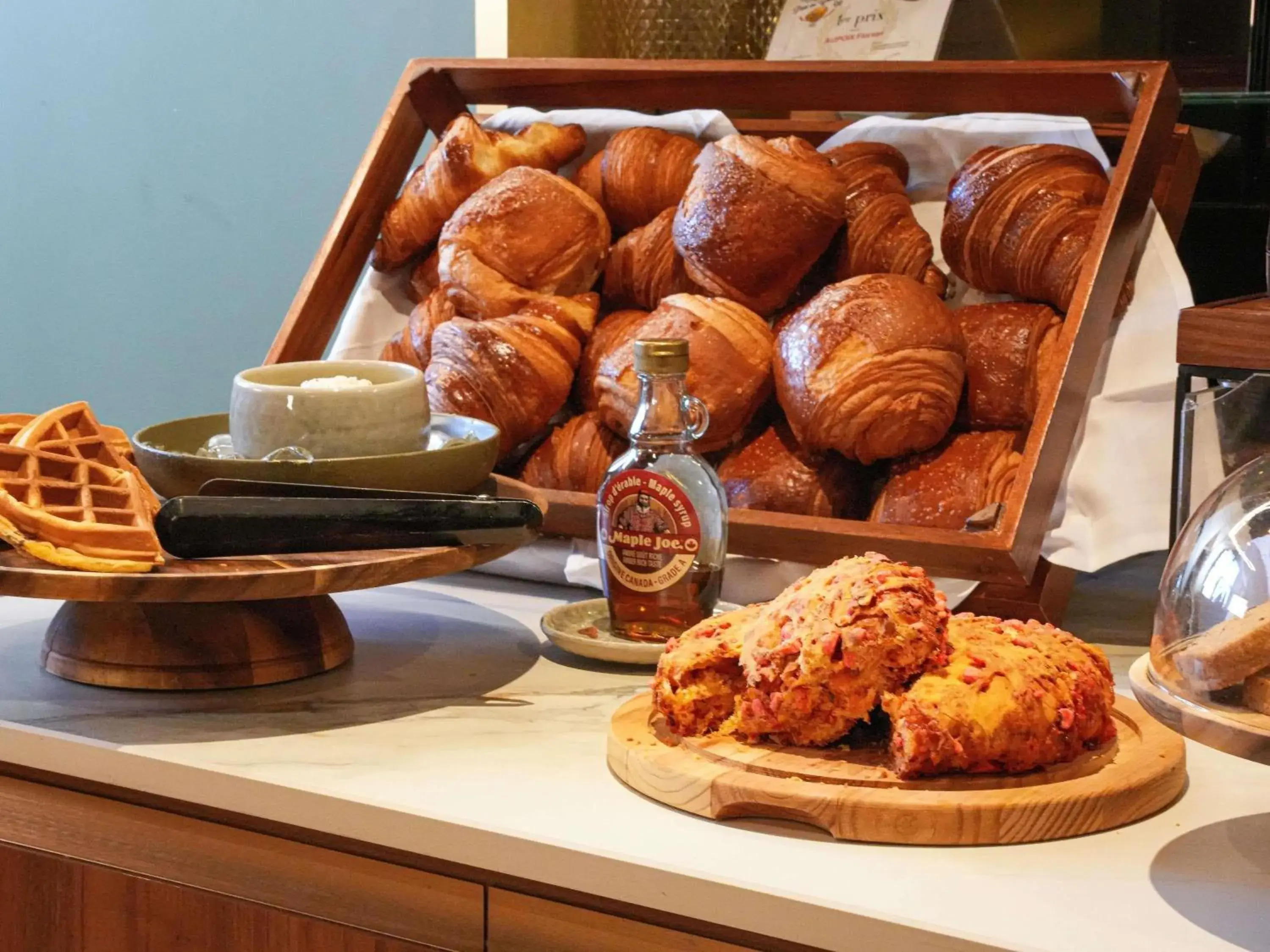 Breakfast in Hôtel Fort St Laurent Lyon - Handwritten Collection Breakfast in Hôtel Fort St Laurent Lyon - Handwritten Collection