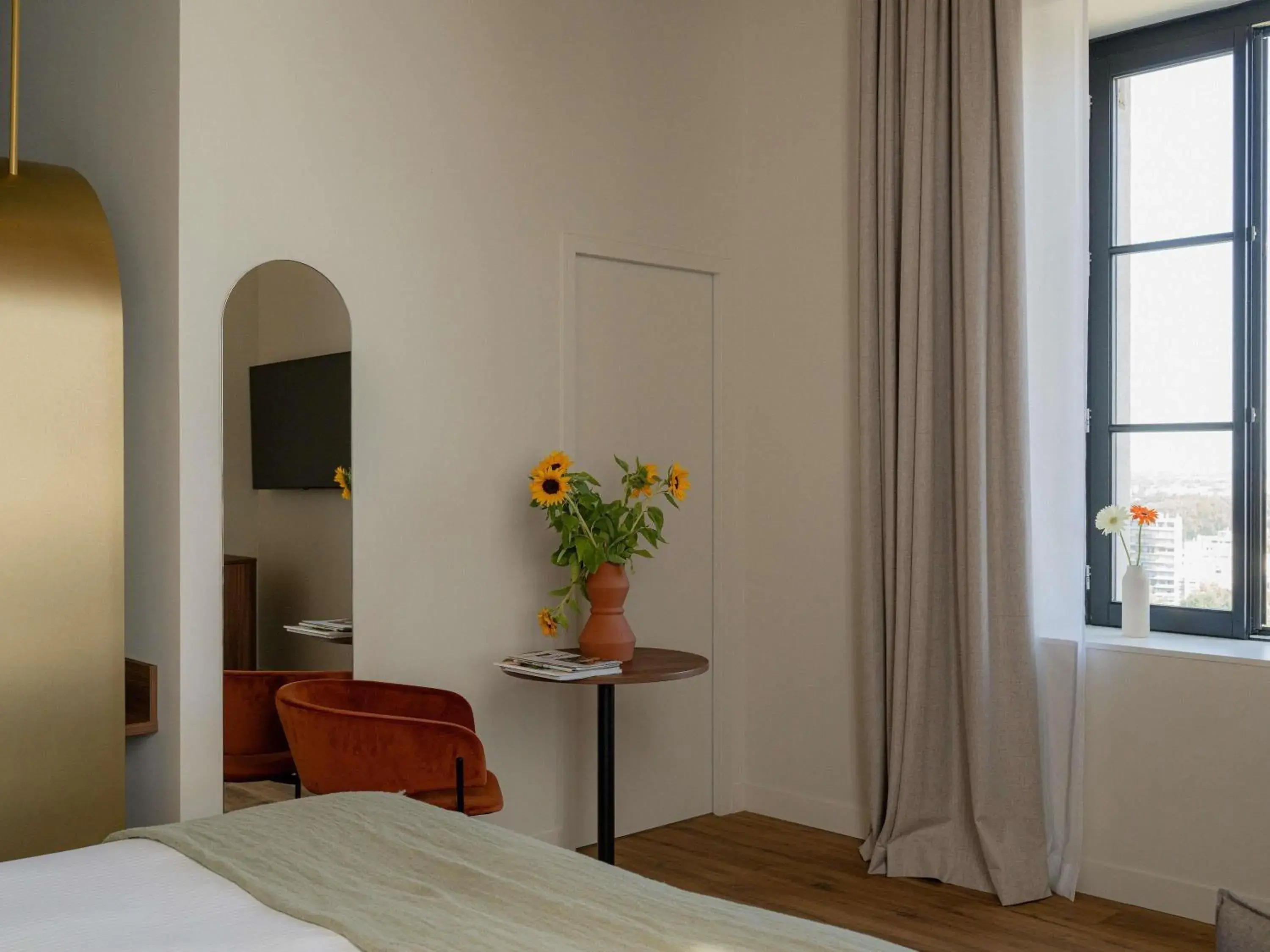 Bedroom, Bed in Hôtel Fort St Laurent Lyon - Handwritten Collection Bedroom, Bed in Hôtel Fort St Laurent Lyon - Handwritten Collection