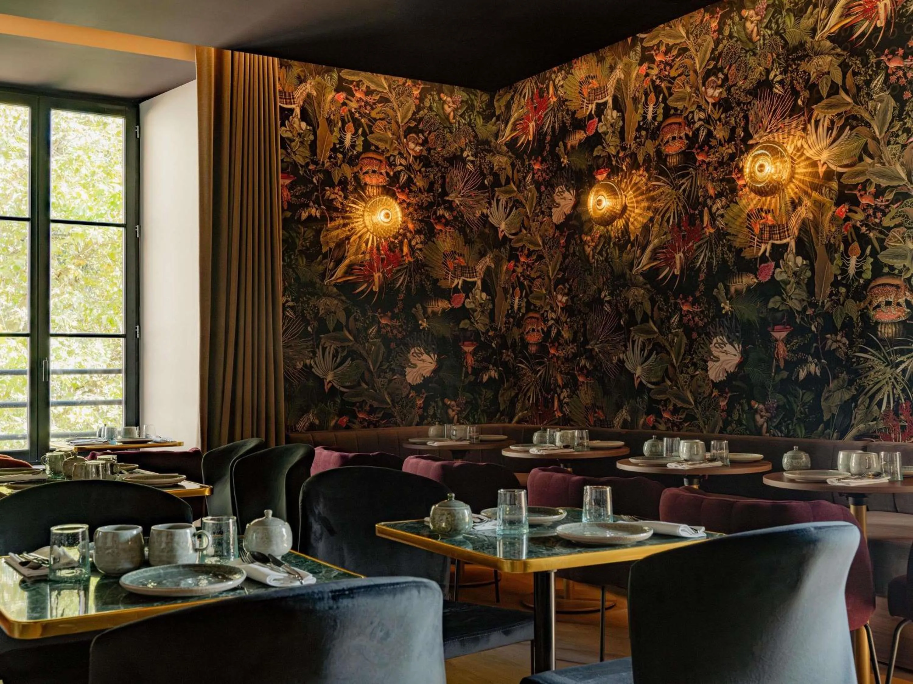 Breakfast in Hôtel Fort St Laurent Lyon - Handwritten Collection